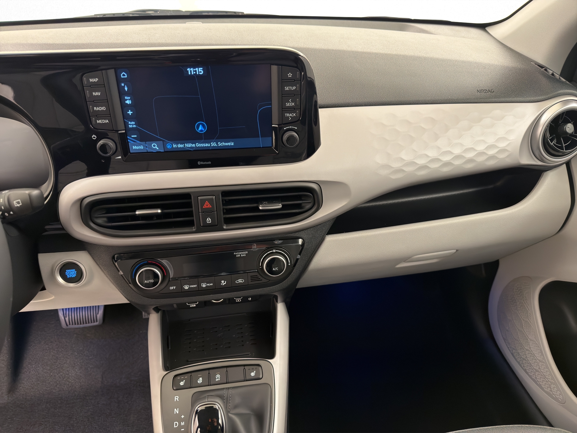 HYUNDAI i10 1.2 Vertex-image-7