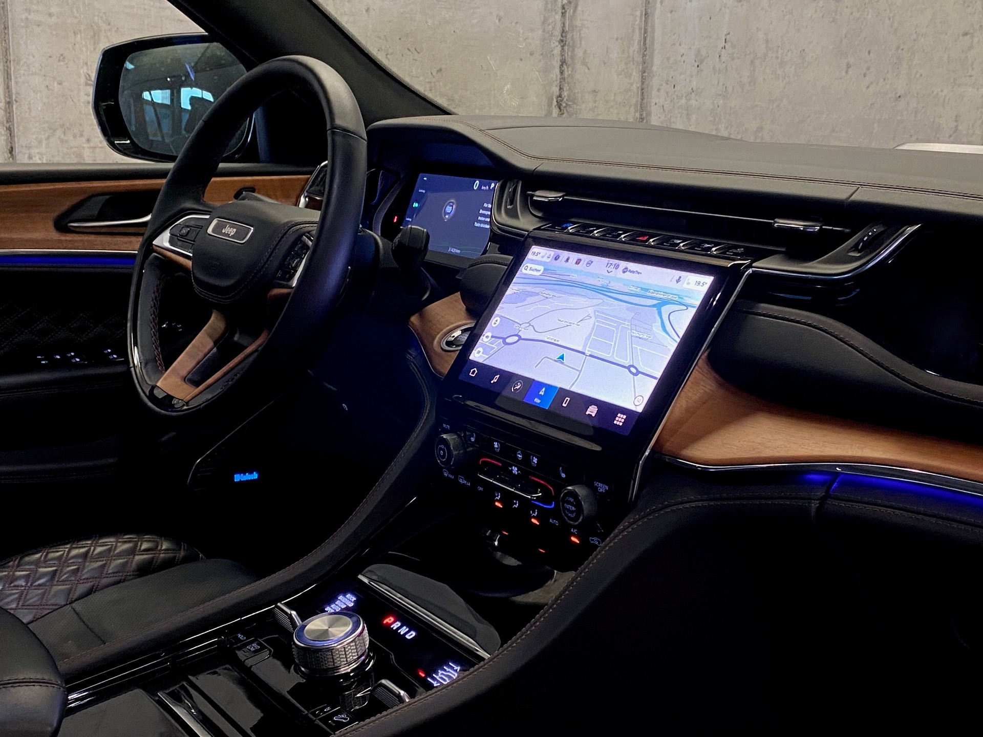 JEEP Grand Cherokee 2.0*Plug-in-Hybrid*Swiss*Summit Reserve*4xe*-image-6