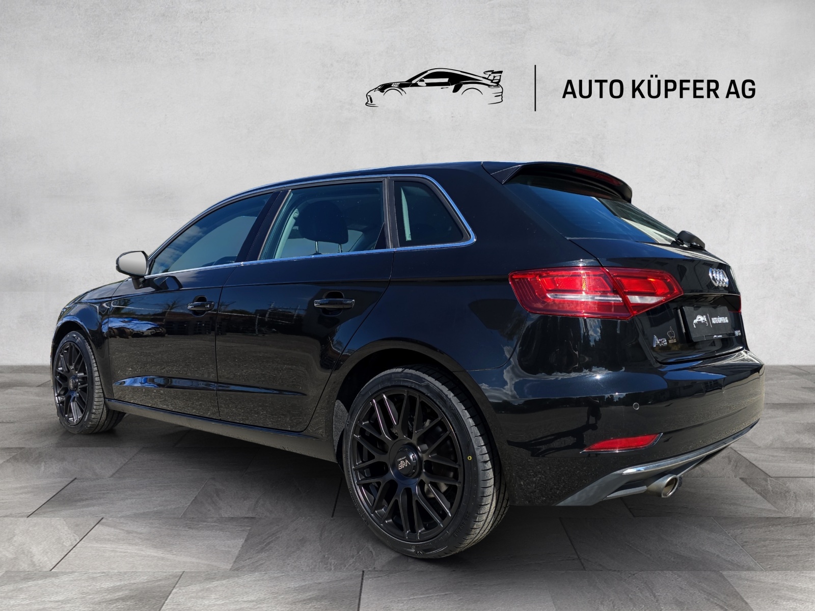 AUDI A3 Sportback 1.0 TFSI Design-showroom-element-3