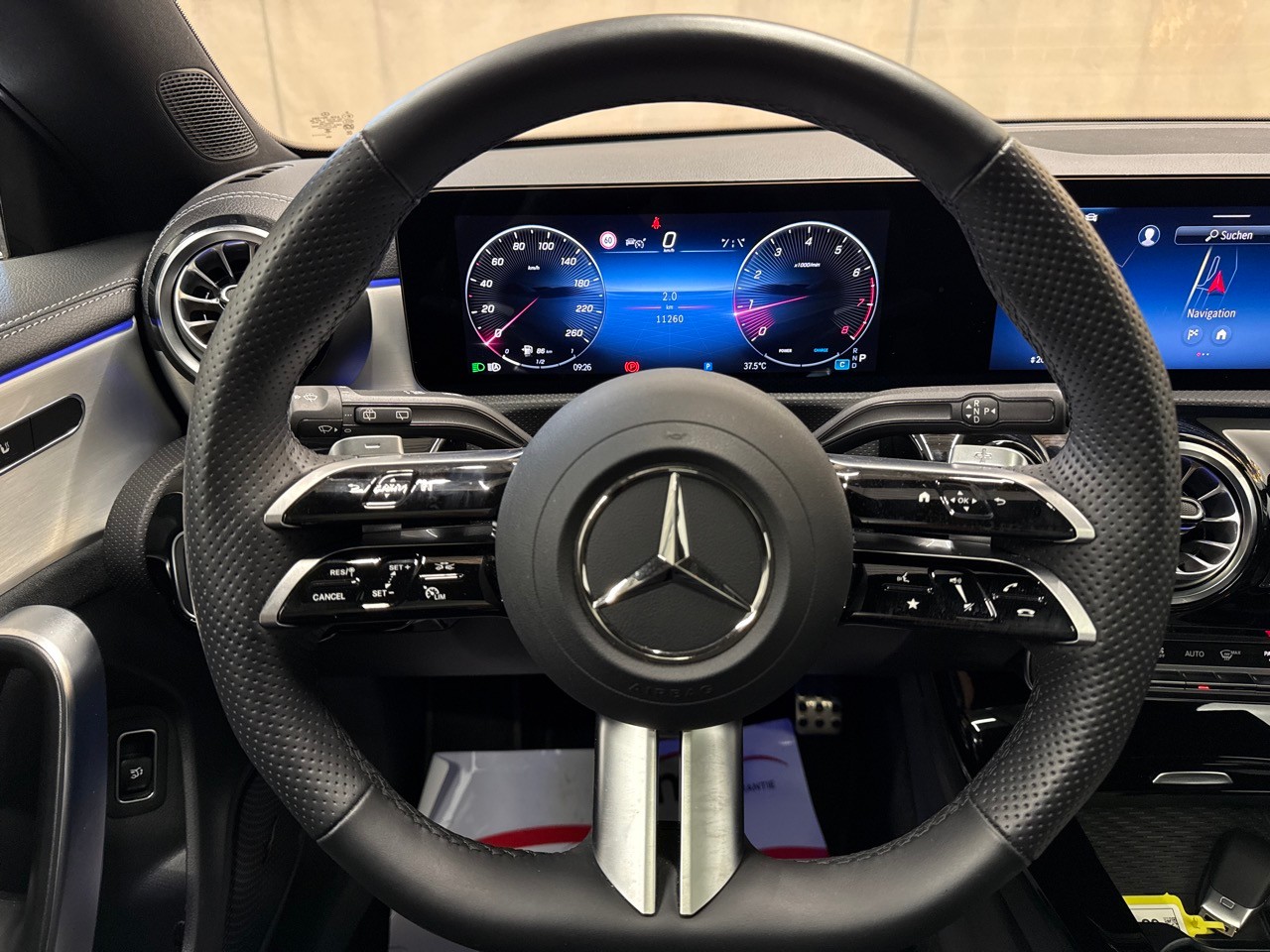 MERCEDES-BENZ CLA Shooting Brake 200 7G-DCT-image-7