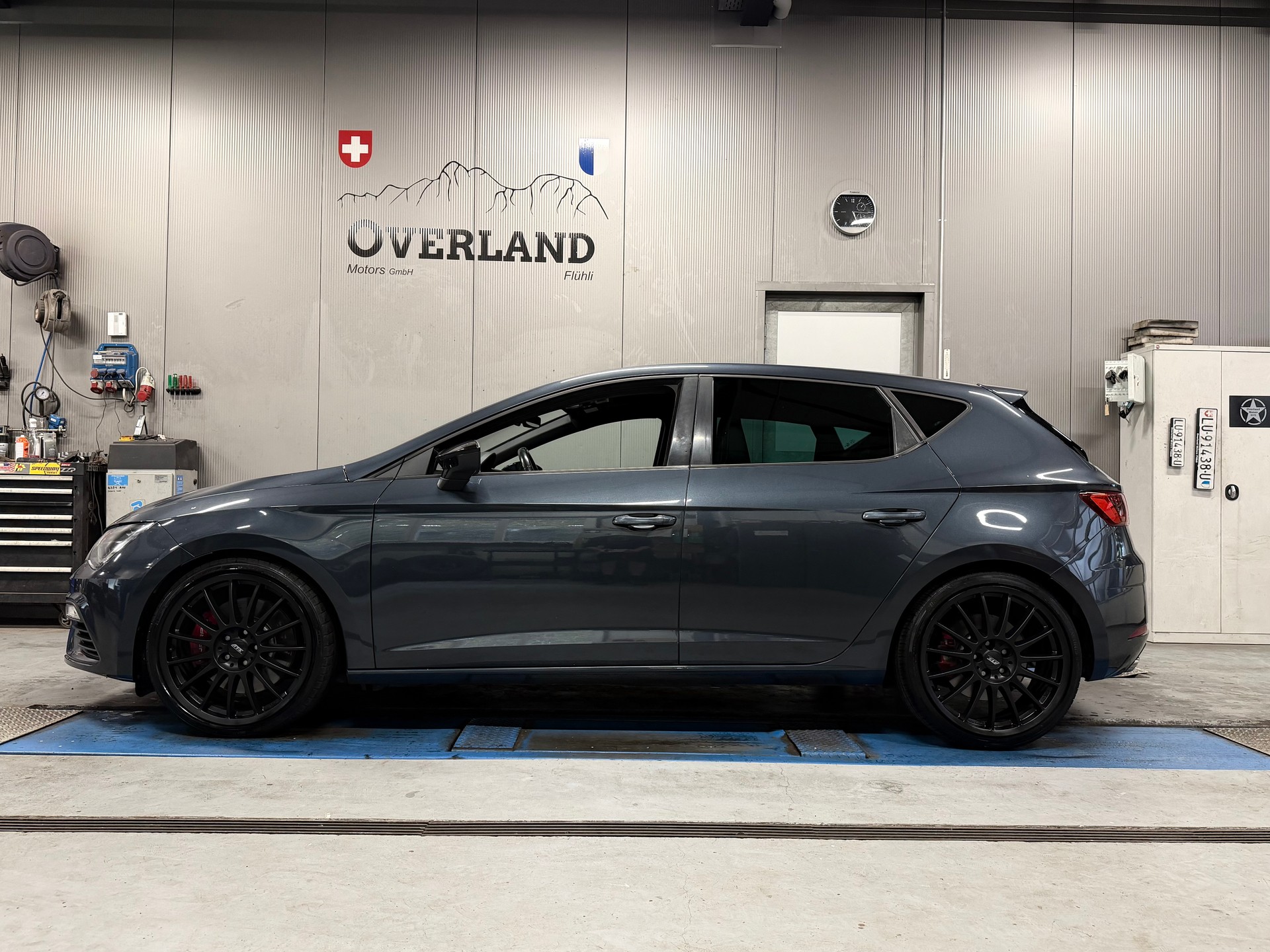 SEAT Leon 2.0 TSI Cupra 290 DSG-showroom-element-1