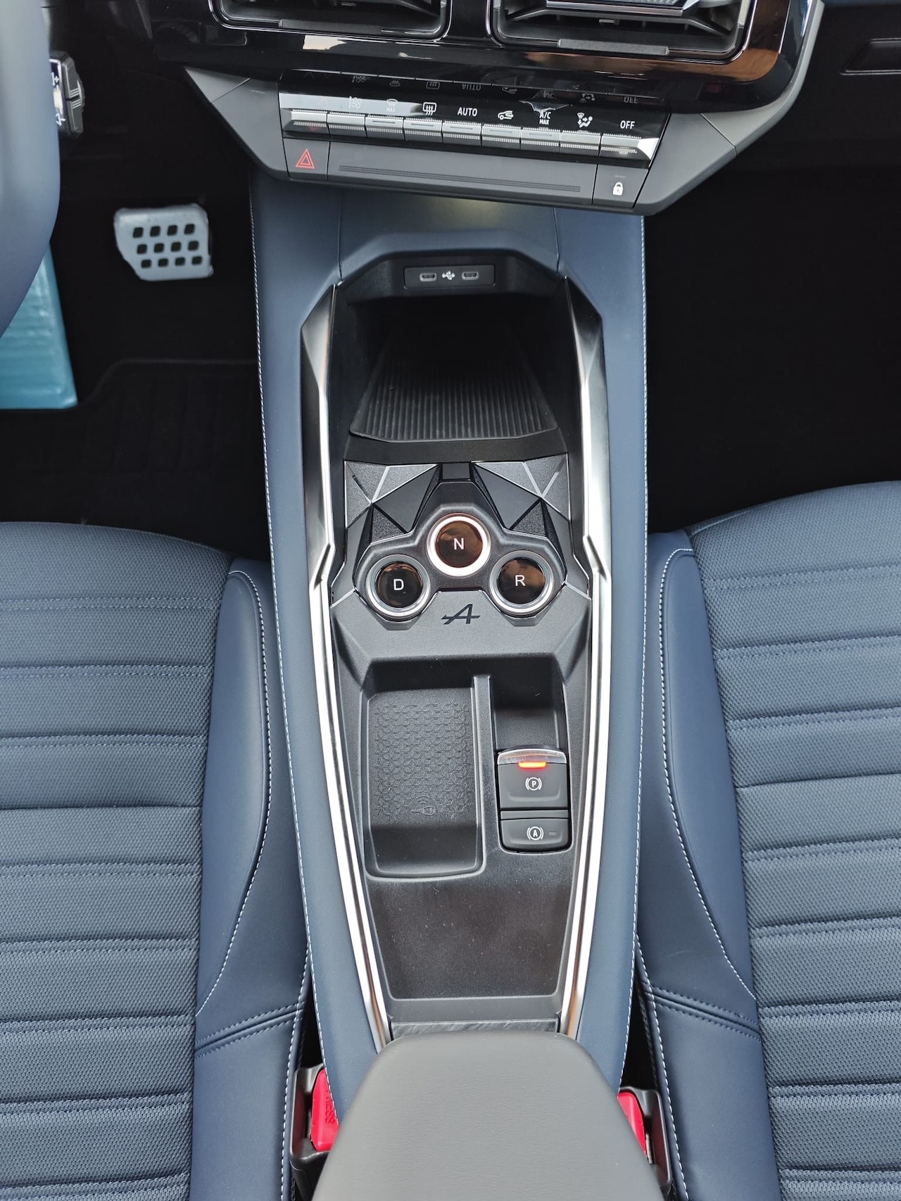 ALPINE A290 220 52kWh GT Performance-image-13