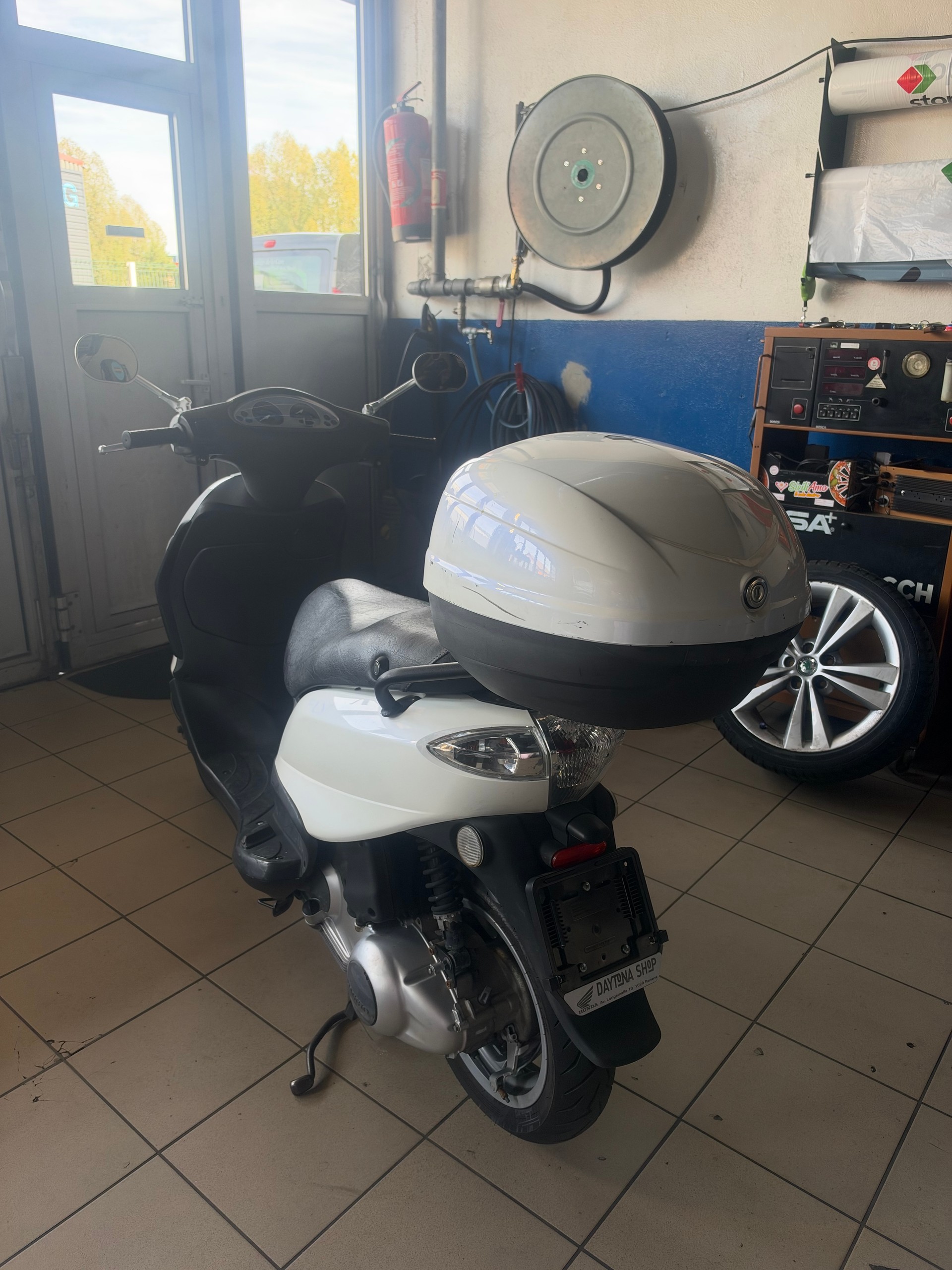 PIAGGIO Fly 125 4-T-image-3