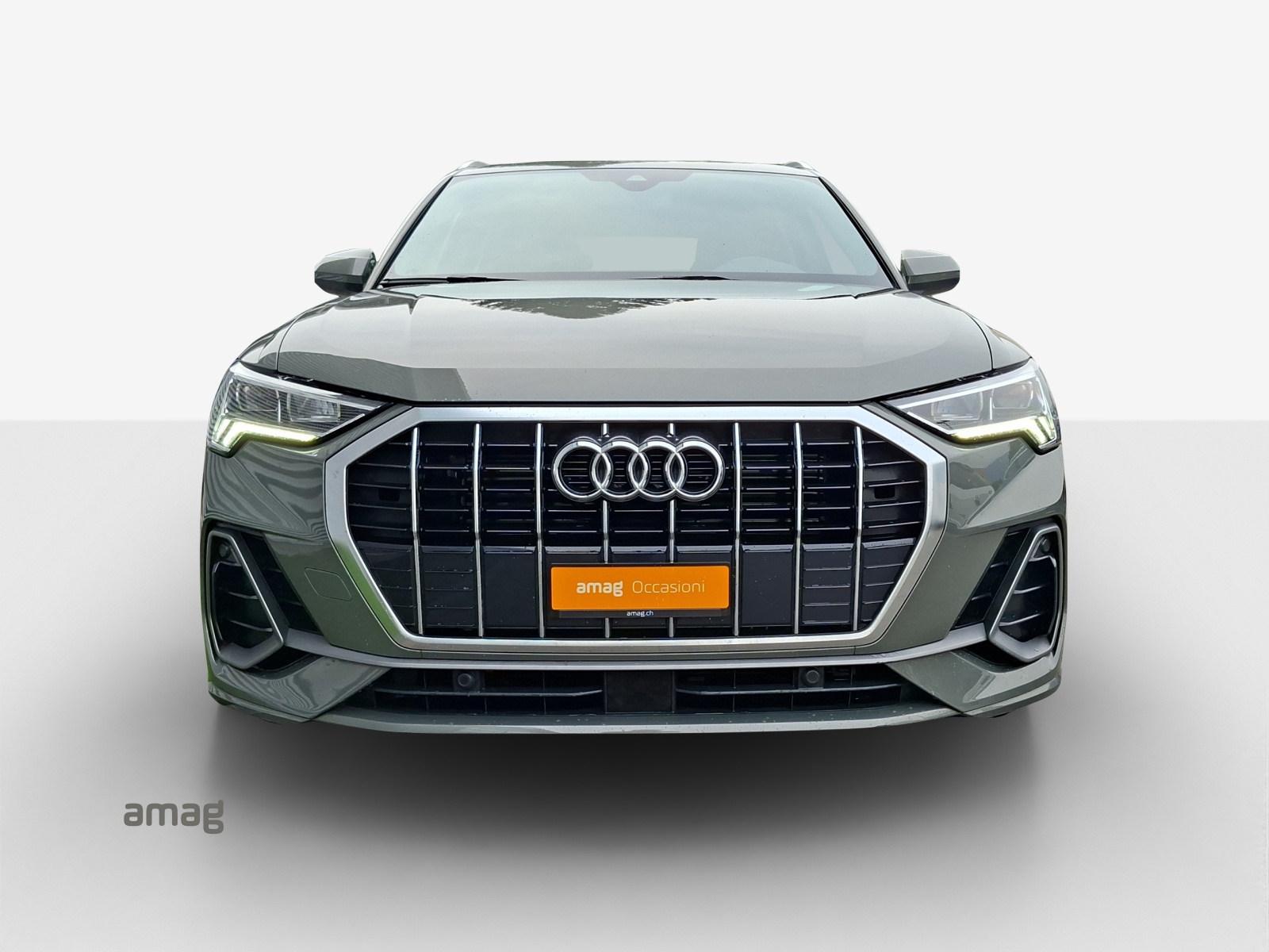 AUDI Q3 35 TFSI S line Attraction S-tronic-image-6