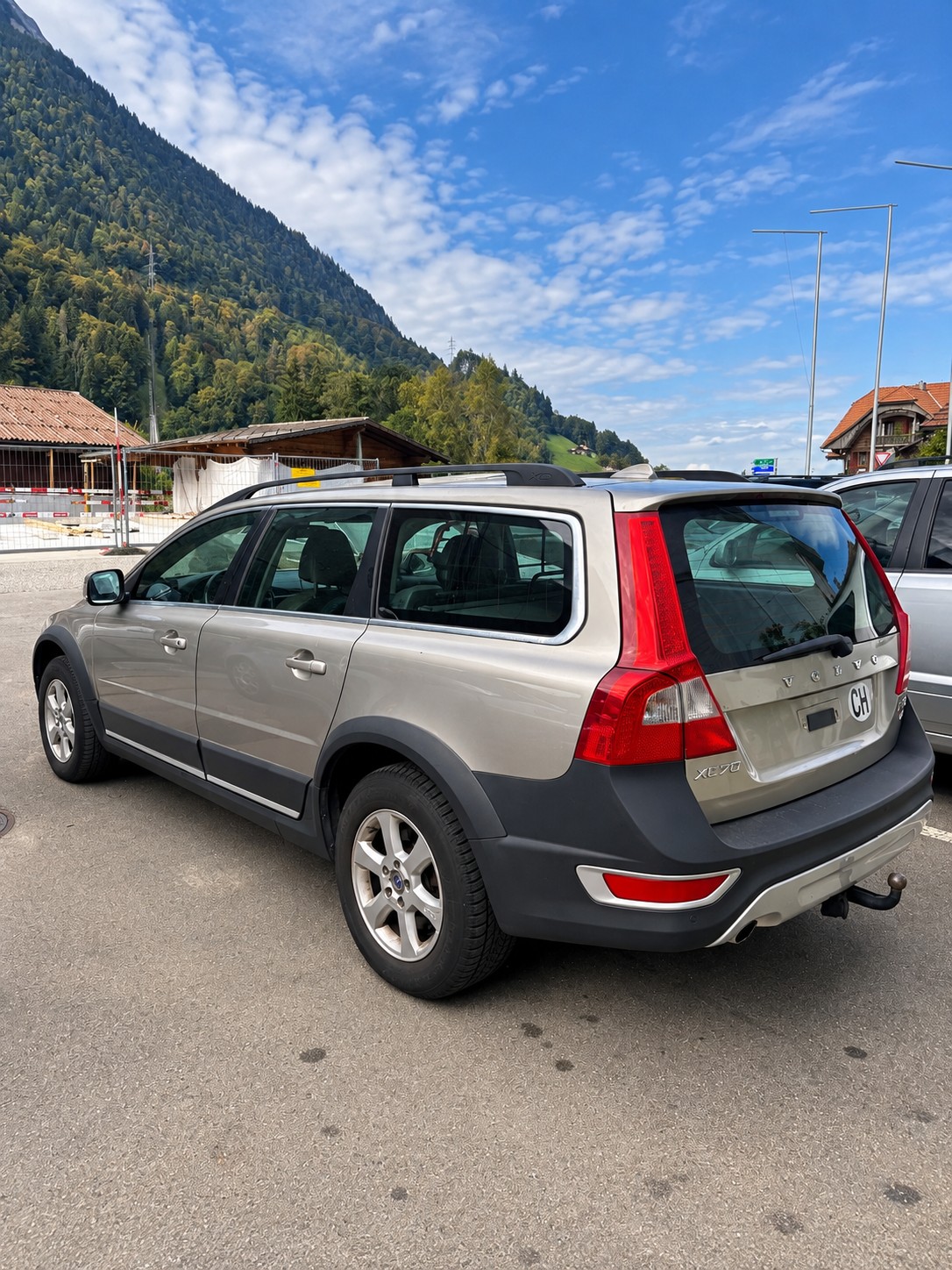 VOLVO XC70 D5 AWD Ocean Race Geartronic-showroom-element-3