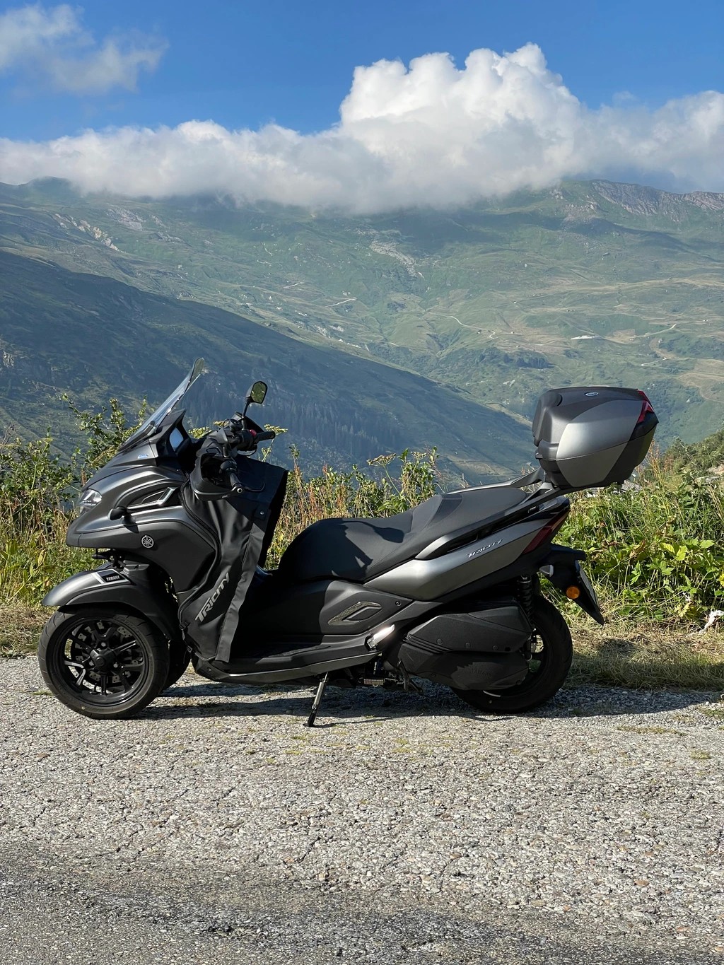 YAMAHA Tricity MW 300-image-4