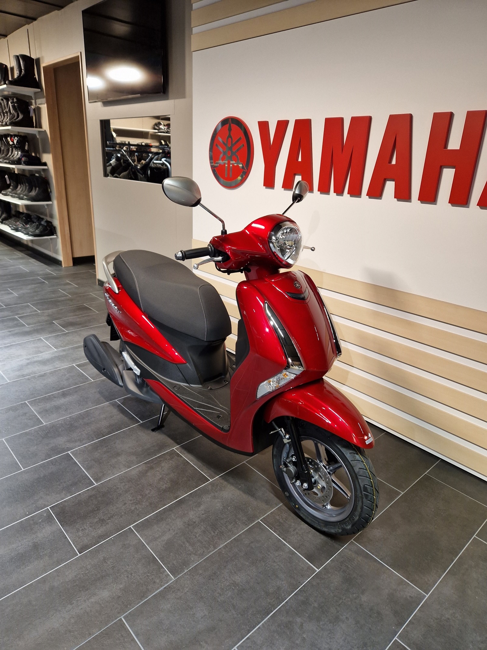YAMAHA D'elight LTS 125-image-5