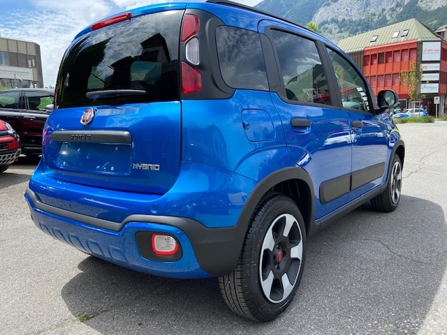 FIAT Panda 1.0 MHEV Cross-image-2