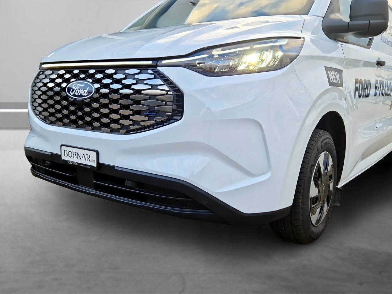 FORD E-Transit C Van 320 L2 Trend-showroom-element-1
