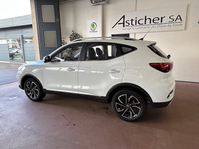 MG ZS 1.0 T-GDI Luxury-showroom-element-2