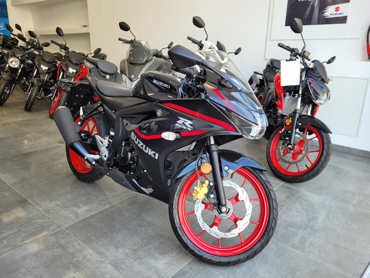 SUZUKI GSX-R 125-image-1