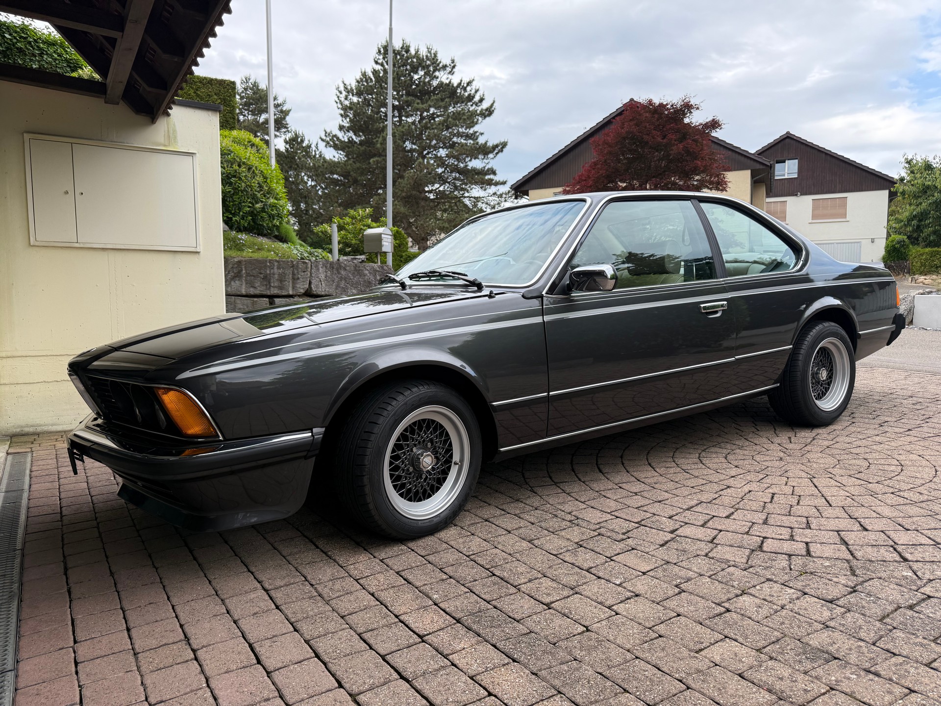 BMW 635 CSI-image-1