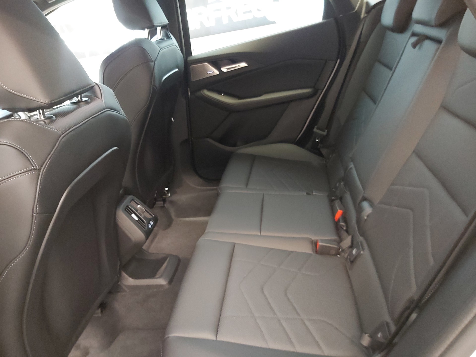 BMW 223d AT xDr M Sport DKG-image-11
