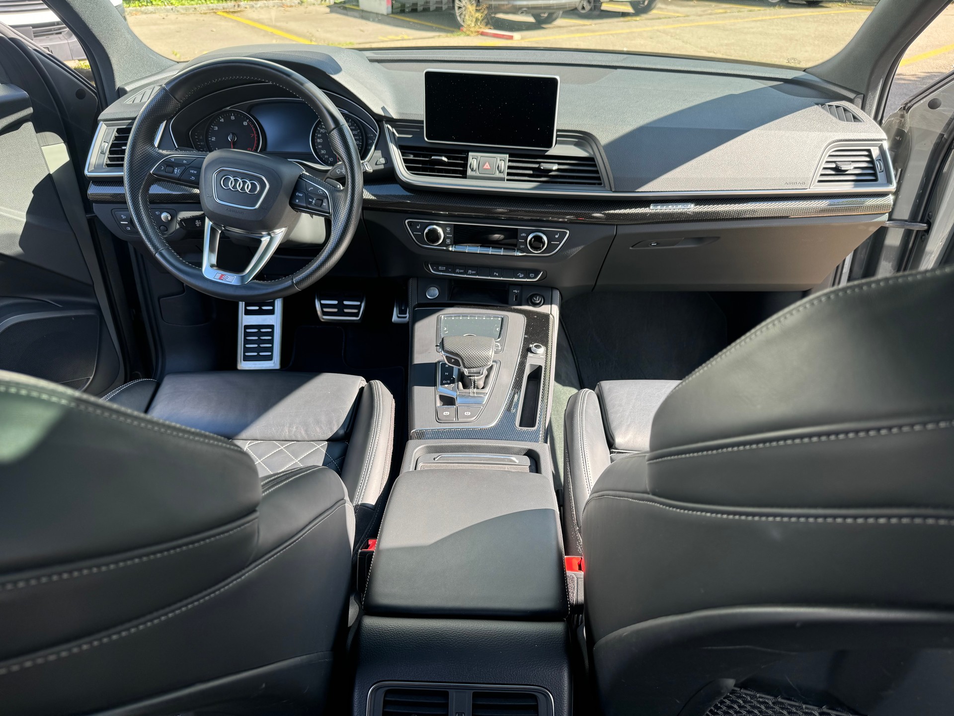 AUDI Q5 2.0 TFSI sport quattro S-tronic-image-6
