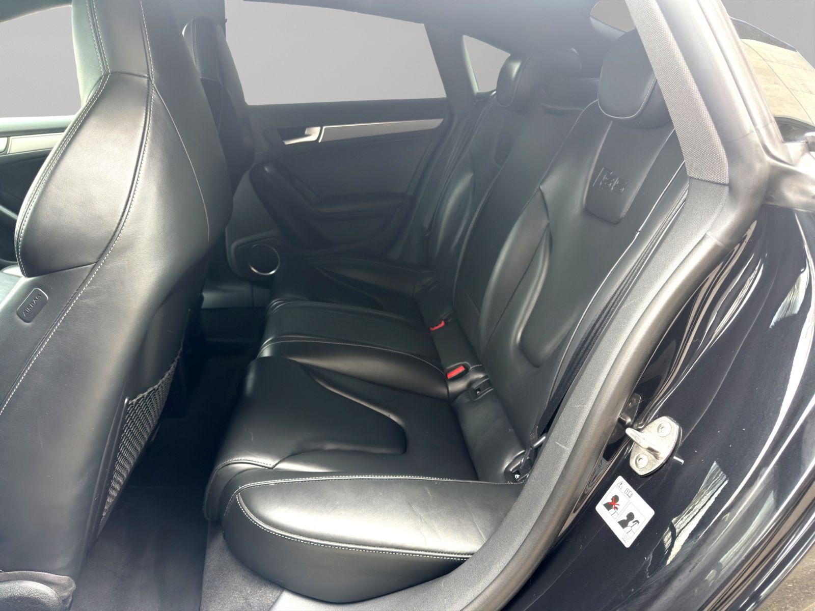 AUDI S5 Sportback 3.0 V6 TFSI quattro S-Tronic-image-9