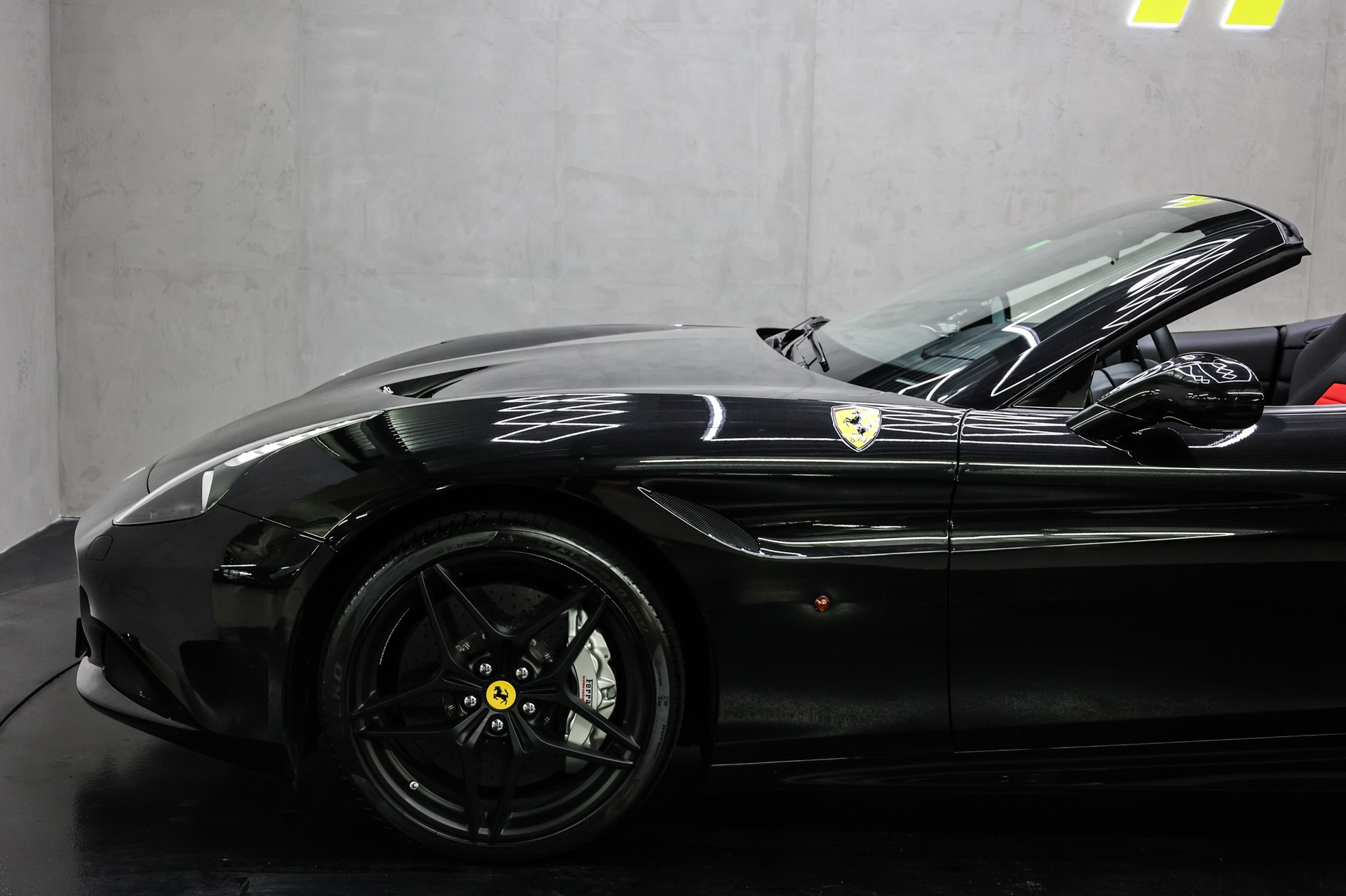 FERRARI California T / 70th Anniversary / 1 of 1 inspired by F50 1995-image-15