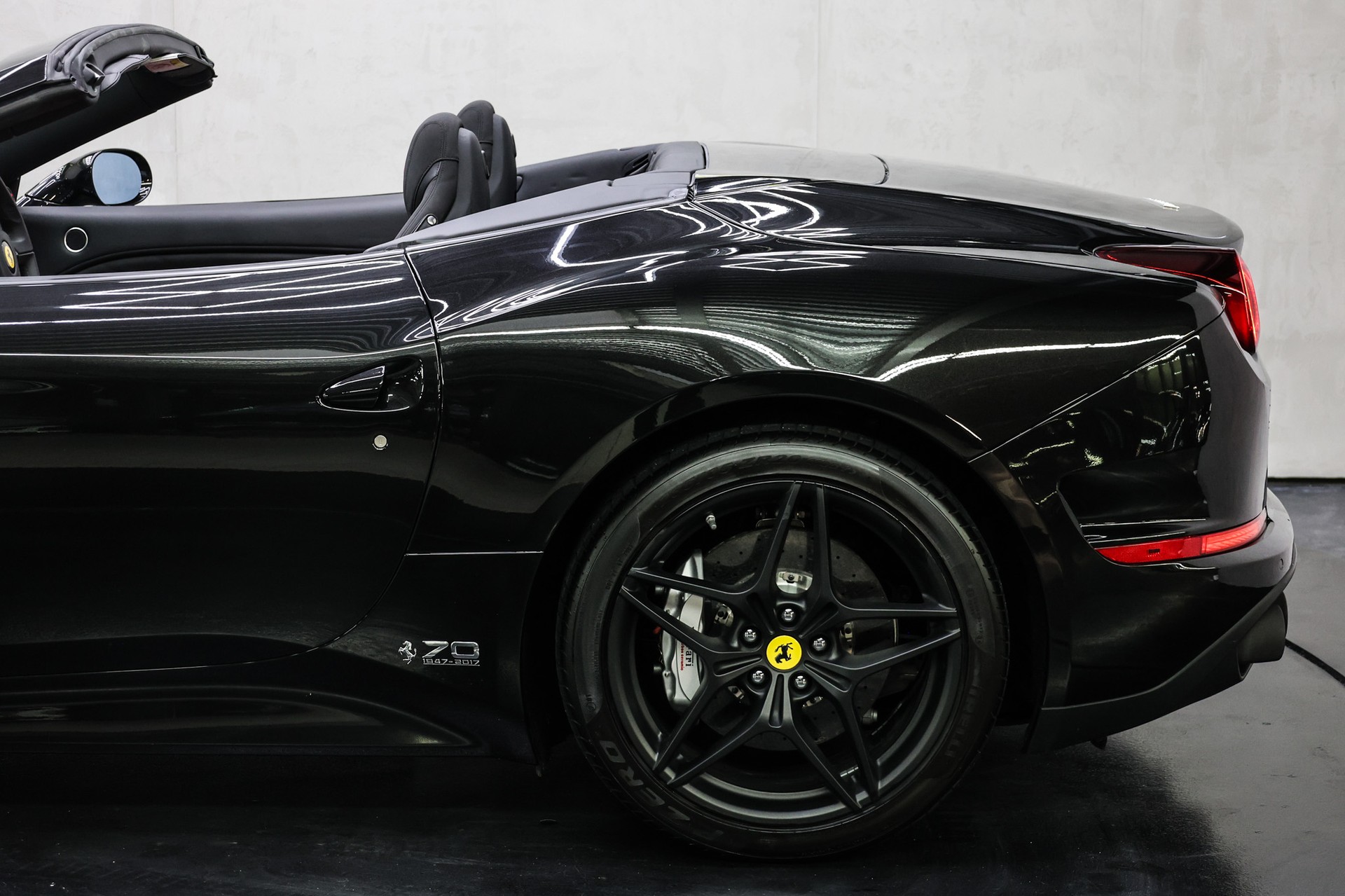 FERRARI California T / 70th Anniversary / 1 of 1 inspired by F50 1995-image-16