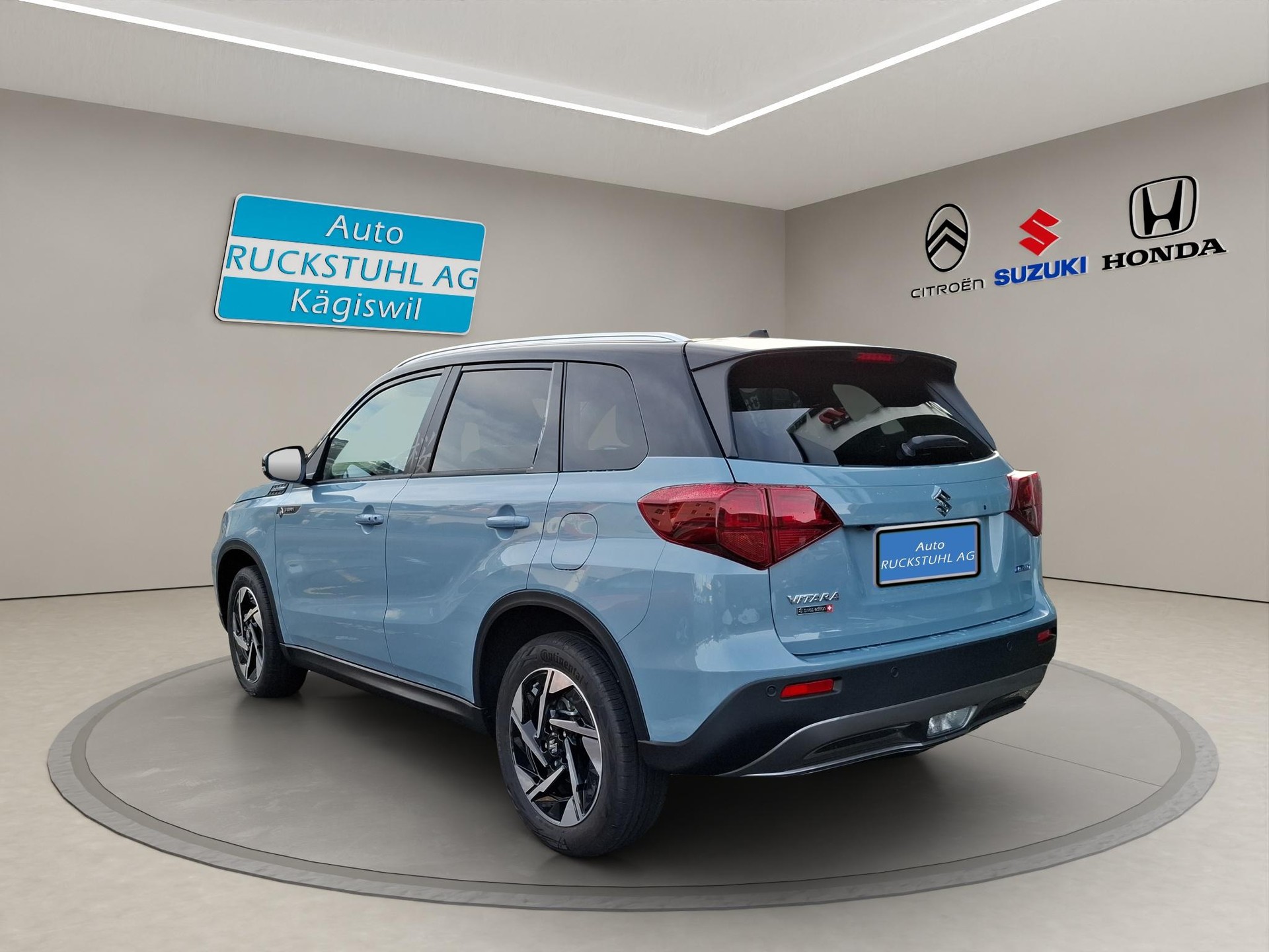 SUZUKI Vitara 1.4 T Sakura Top Hybrid 4x4-image-4