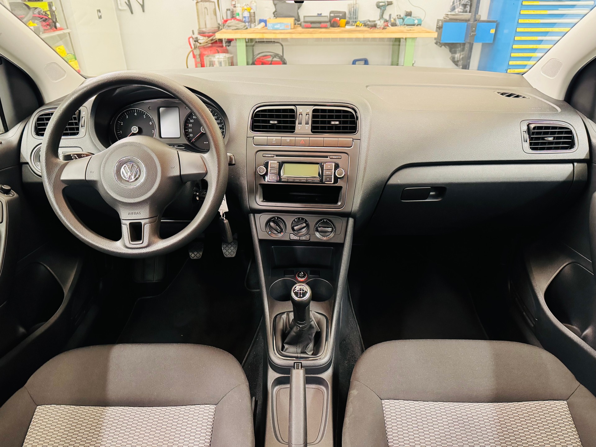 VW Polo 1.4 16V Trendline-image-10