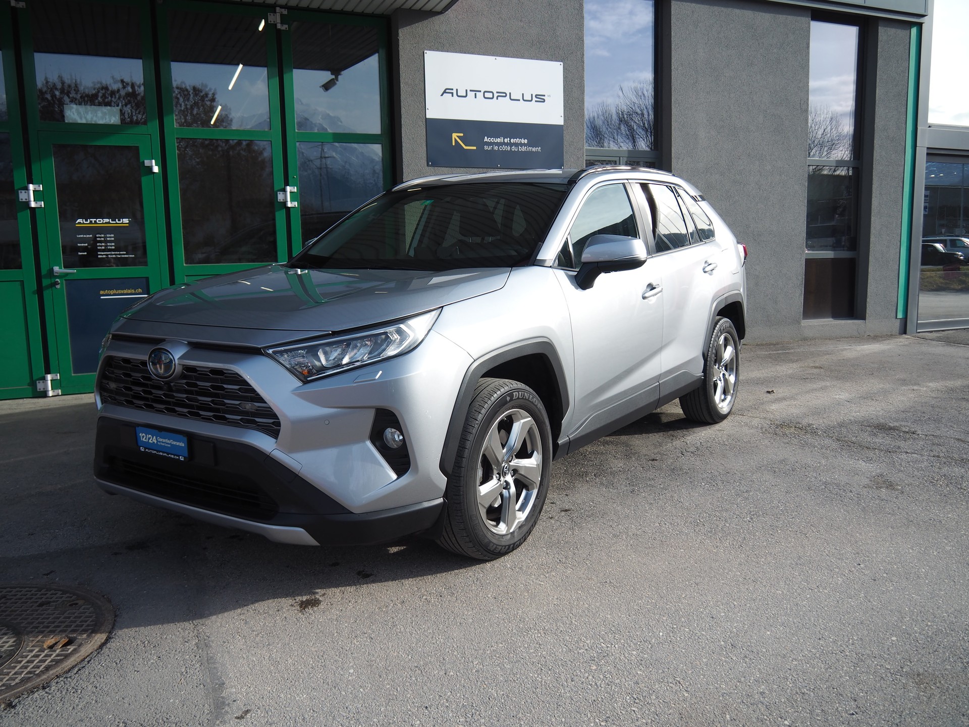TOYOTA RAV-4 2.5 HSD Trend e-CVT 4WD-image-0