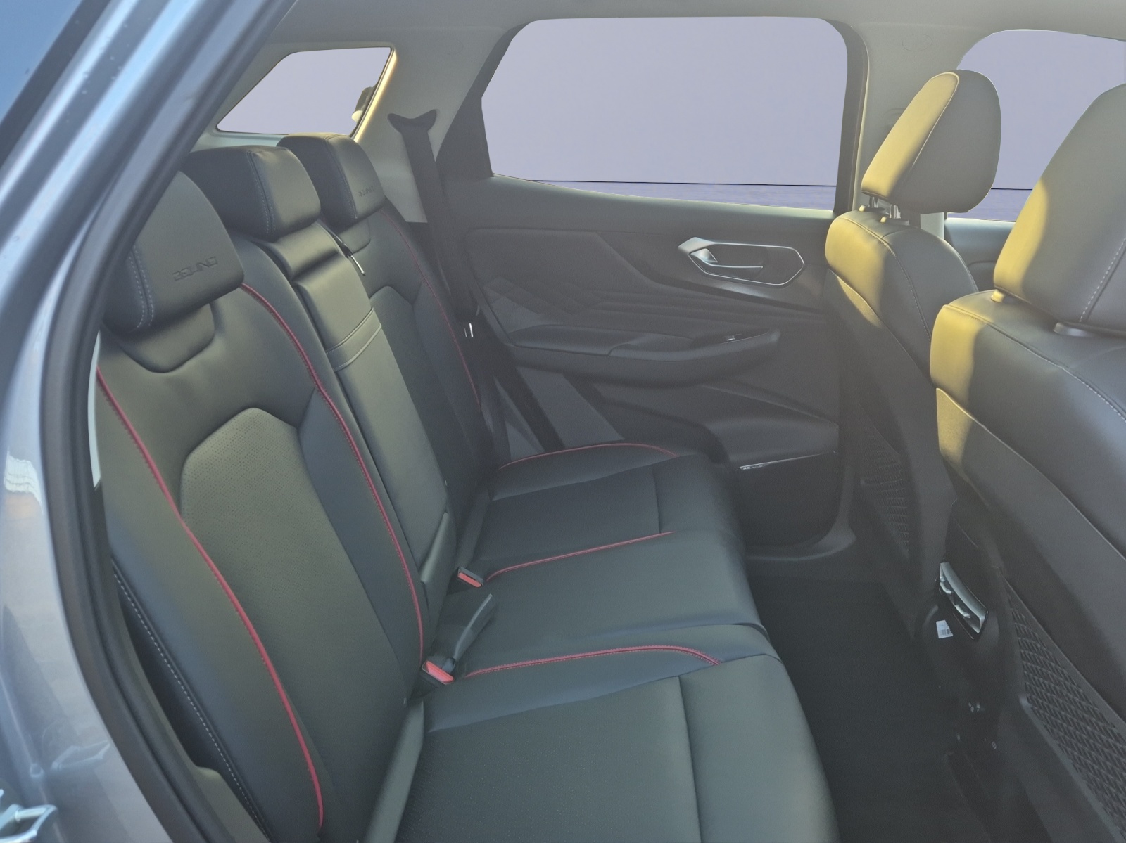 BAIC X7 1.5 Premium-image-14