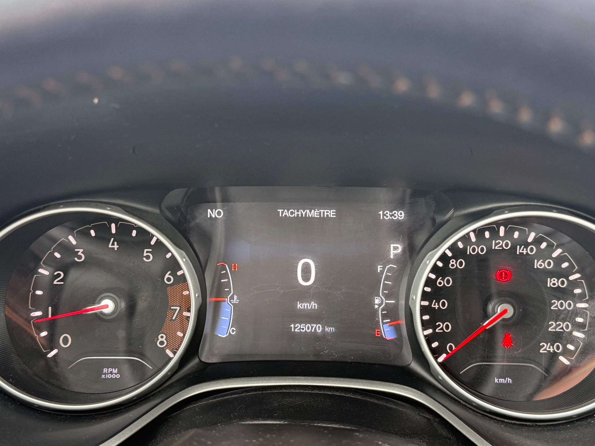 JEEP Compass 1.4 Turbo Freedom AWD 9ATX-image-11