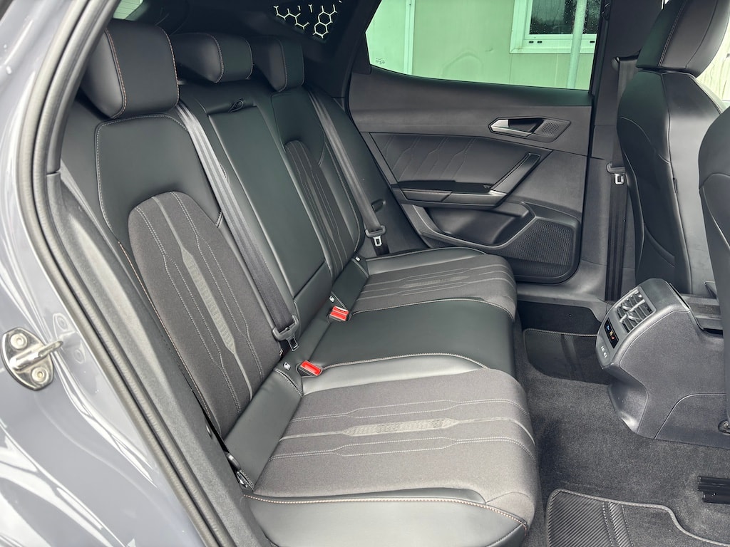 CUPRA Formentor 1.5 TSI DSG-image-14