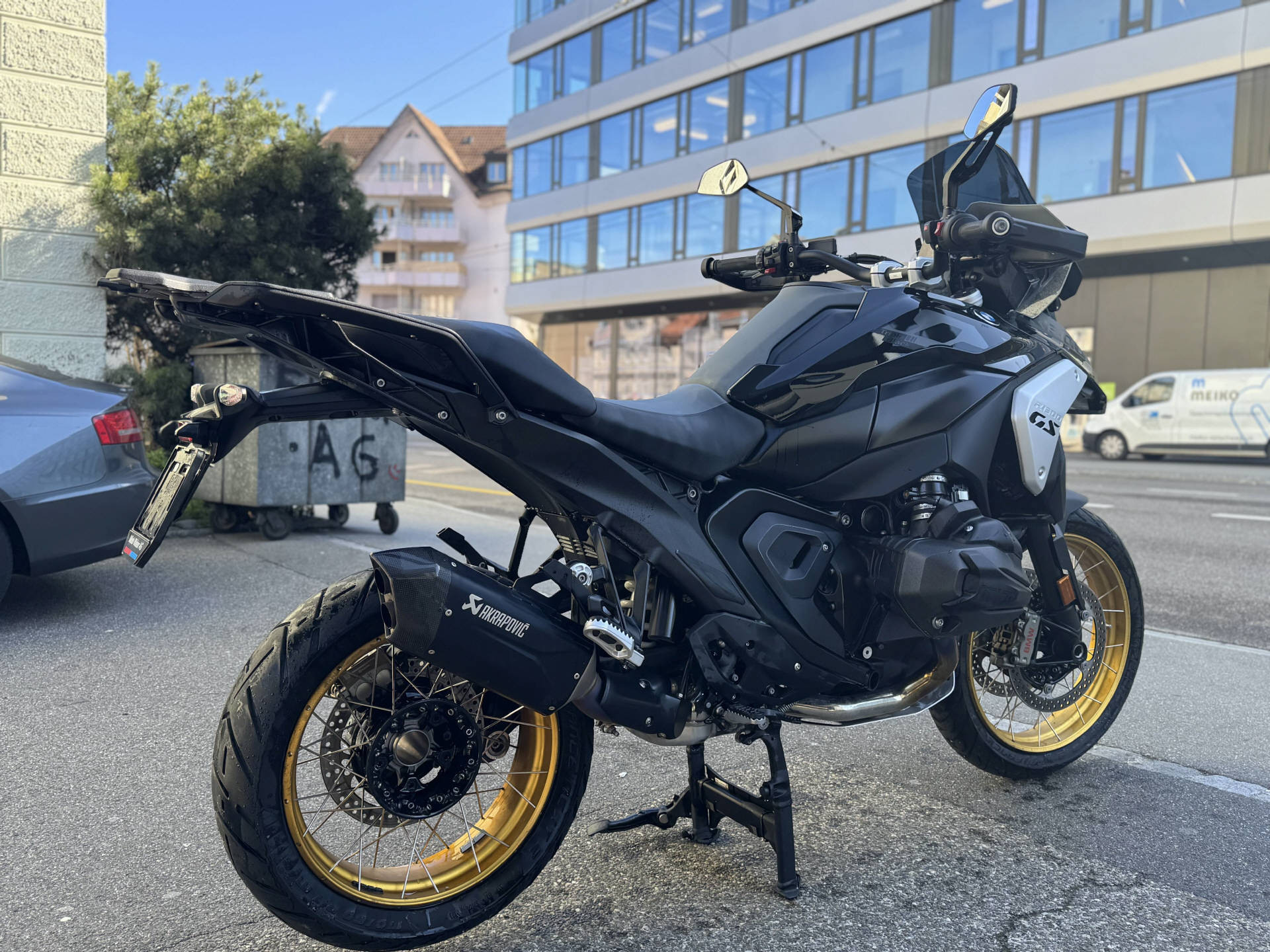 BMW R 1300 GS-image-3