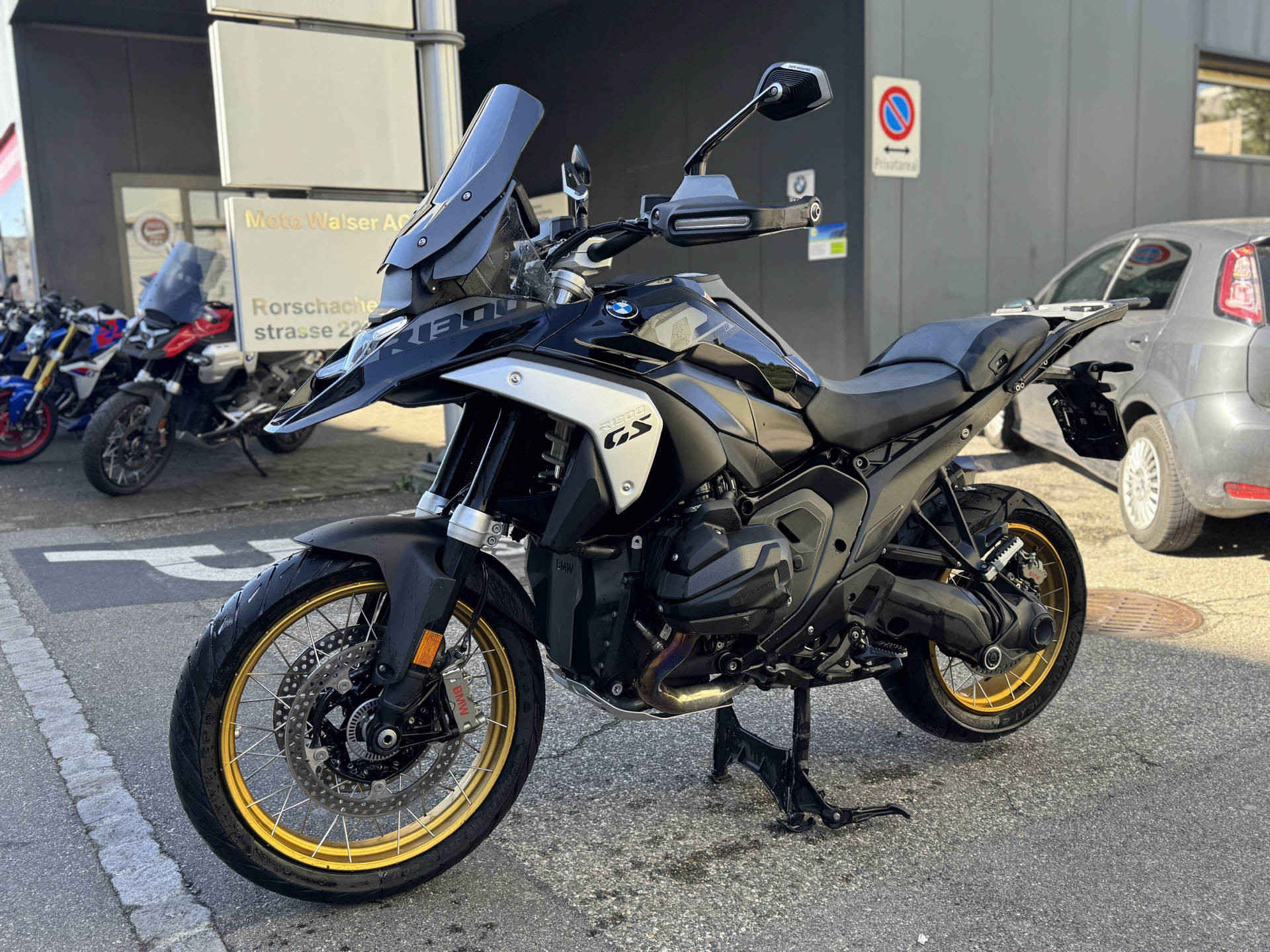 BMW R 1300 GS-image-0