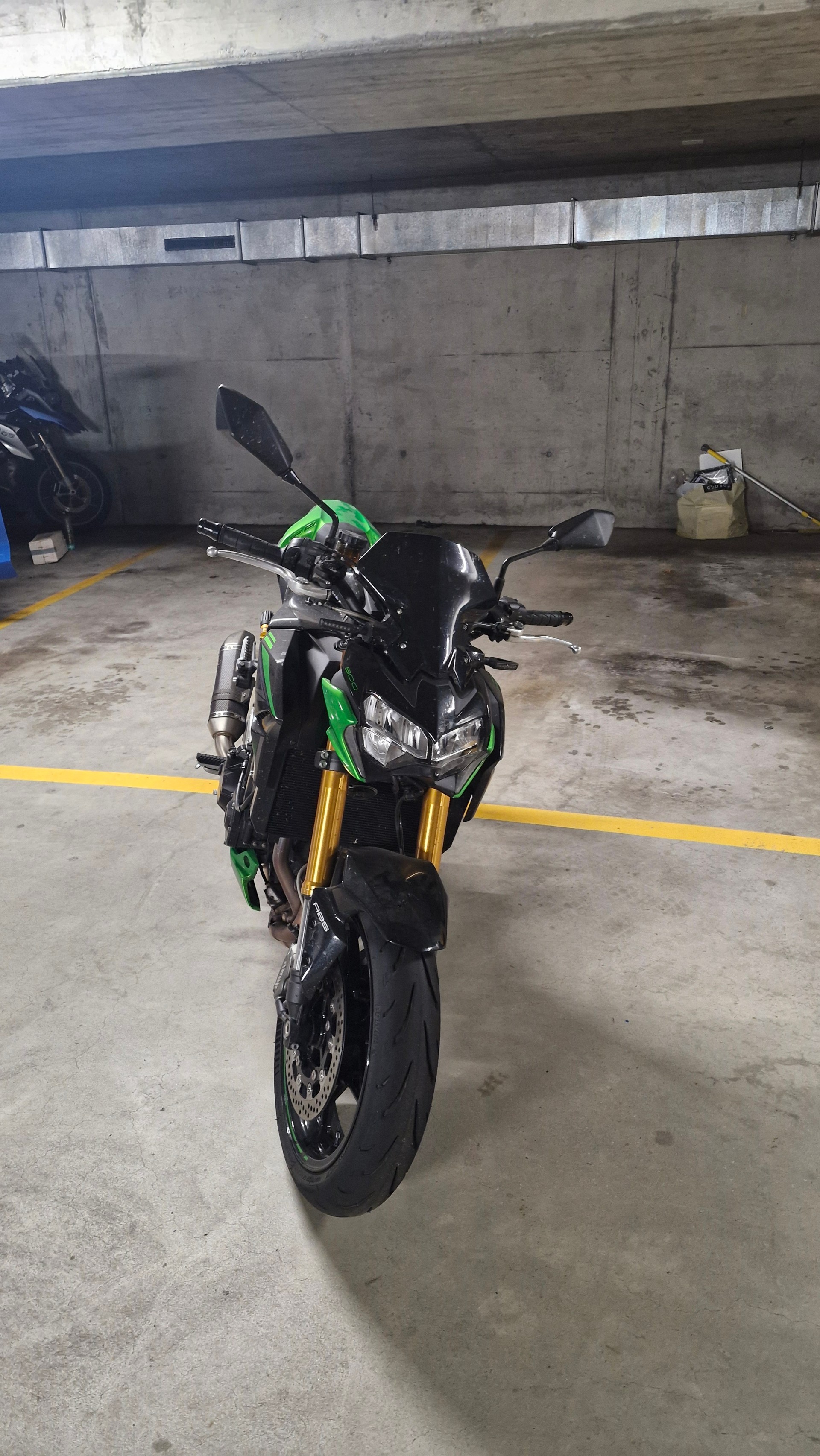 KAWASAKI Z 900 SE Performance-image-1