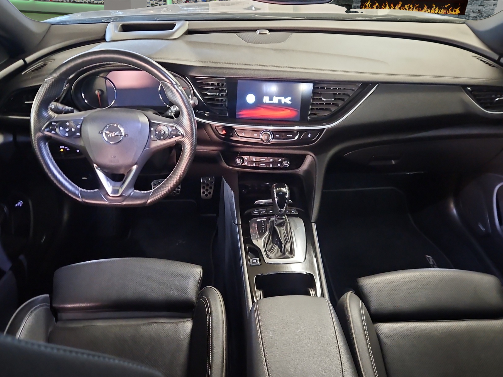 OPEL Insignia 2.0 T Sports Tourer GSI 4WD Automat-image-7