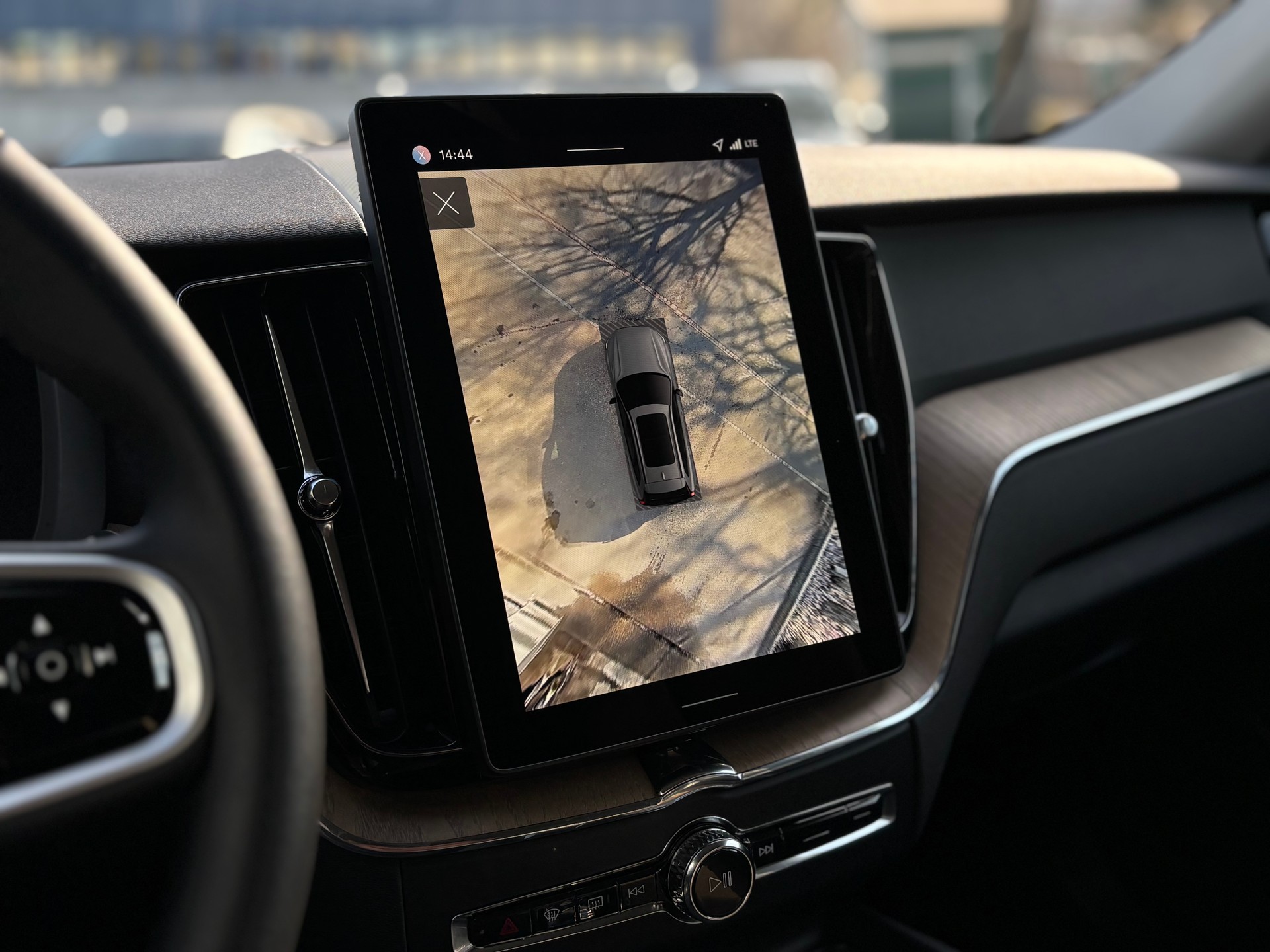 VOLVO XC60 2.0 T8 TE Plus Dark eAWD-image-13