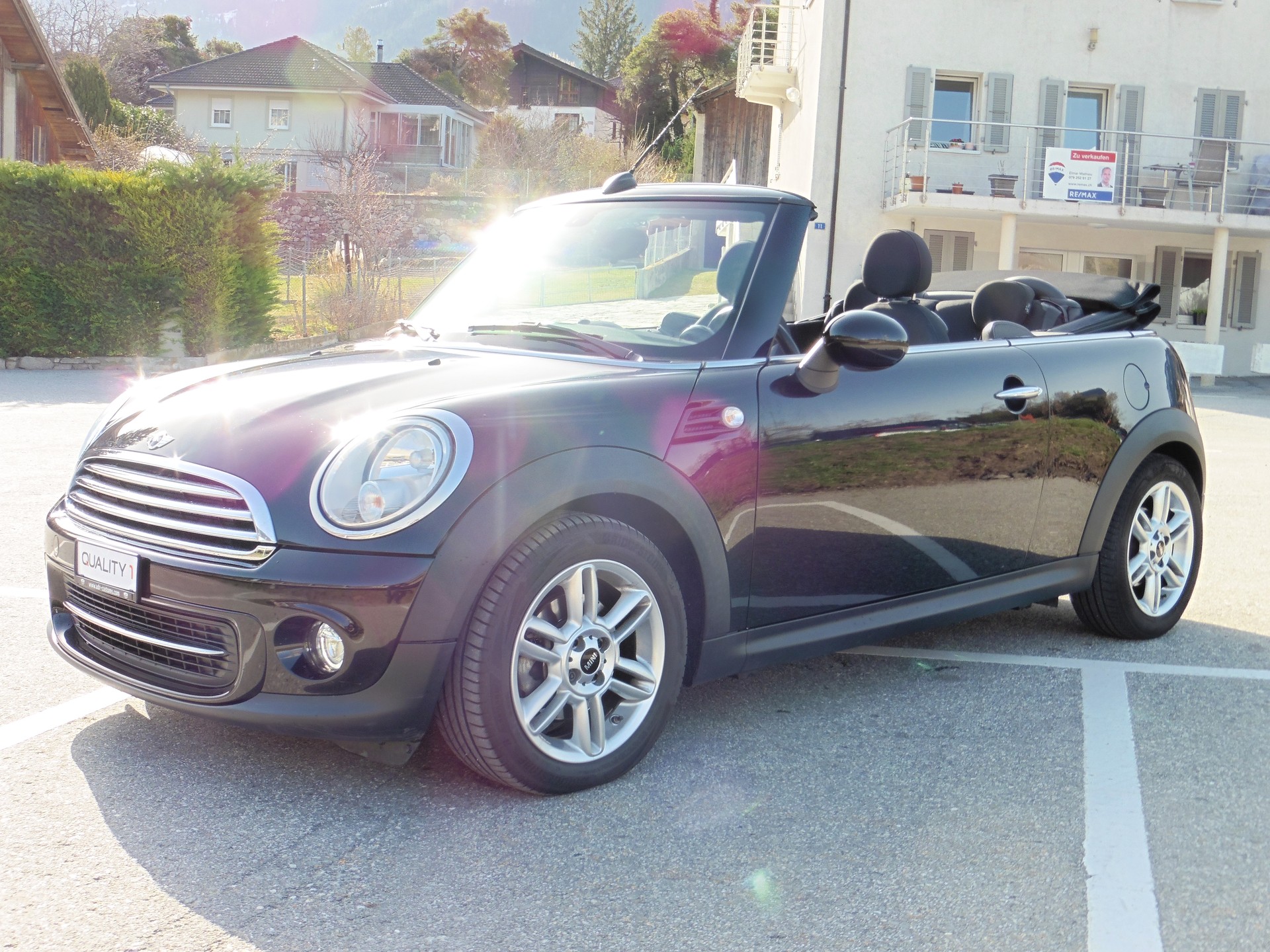 MINI Cooper Cabriolet-showroom-element-2