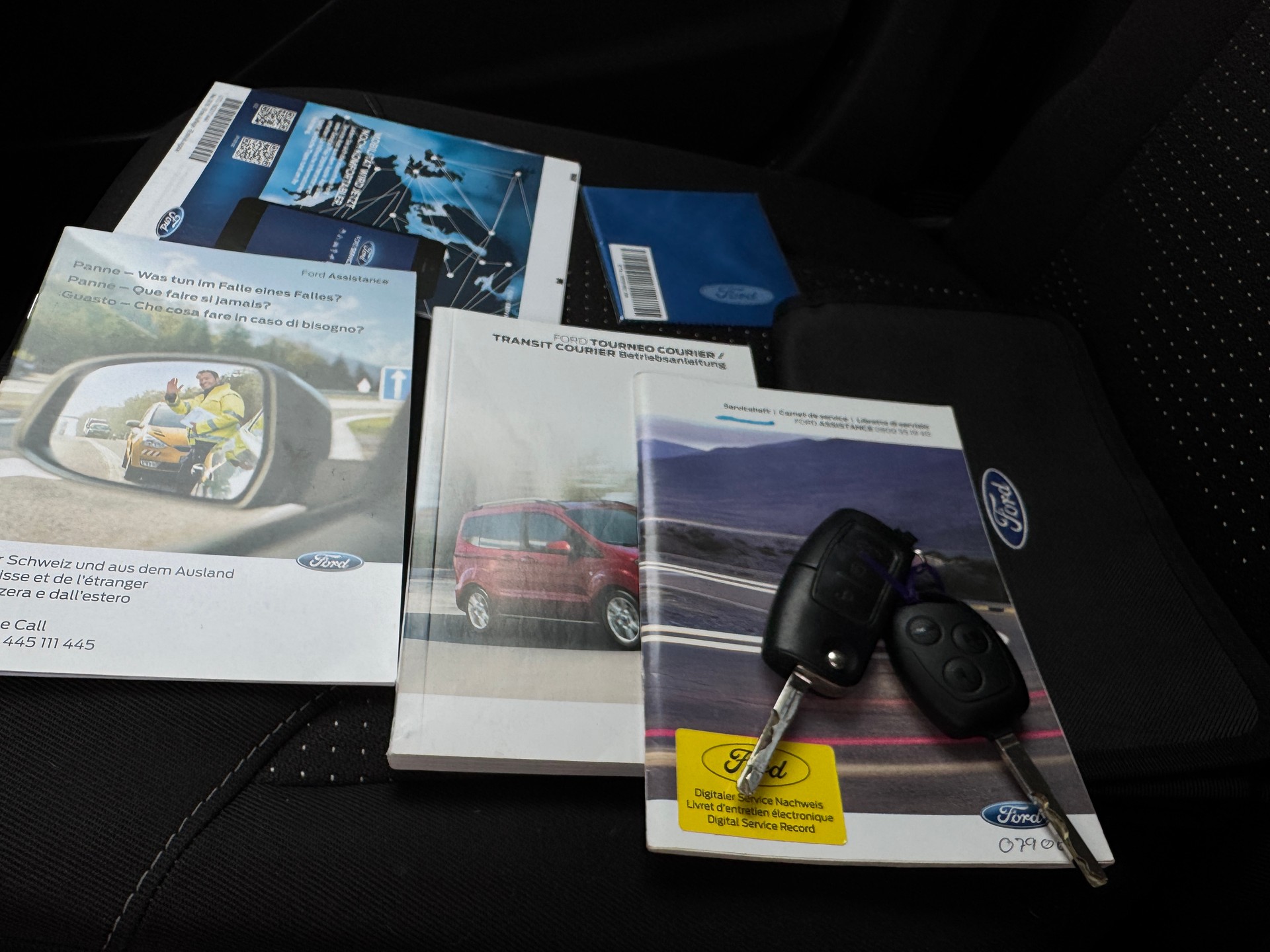 FORD Transit Courier Van 1.0 EcoB Trend-image-14