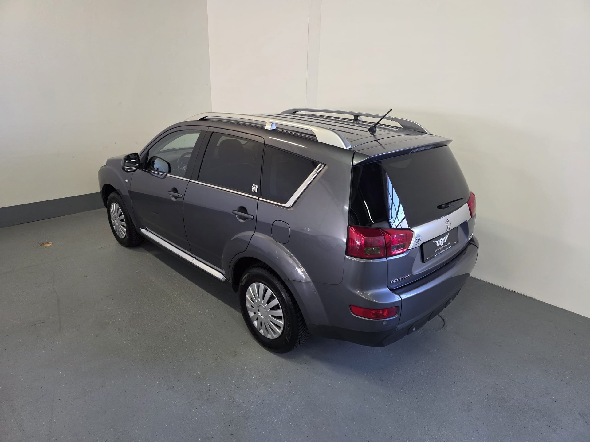 PEUGEOT 4007 2.2 HDi Dynamic-image-8