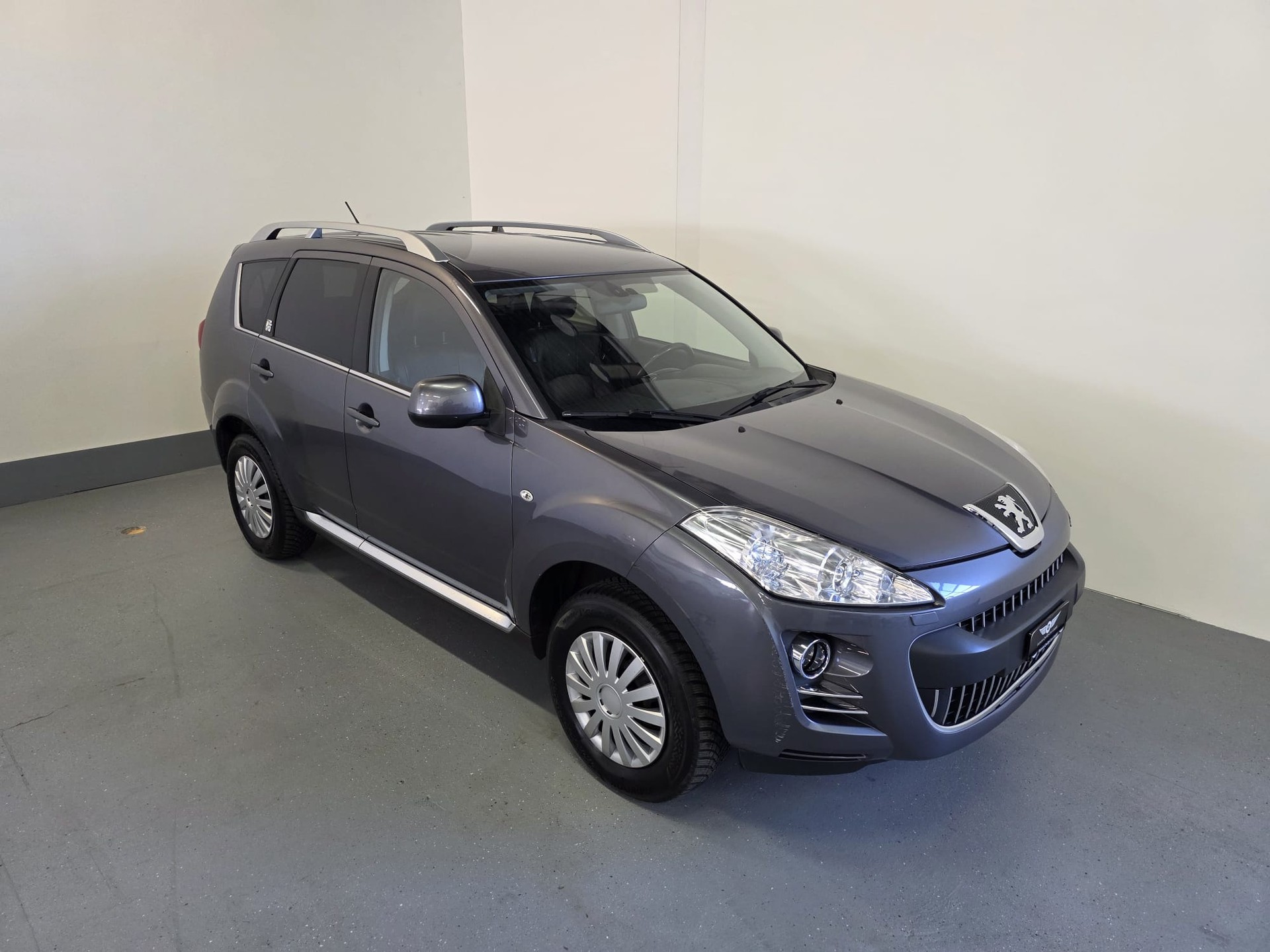PEUGEOT 4007 2.2 HDi Dynamic