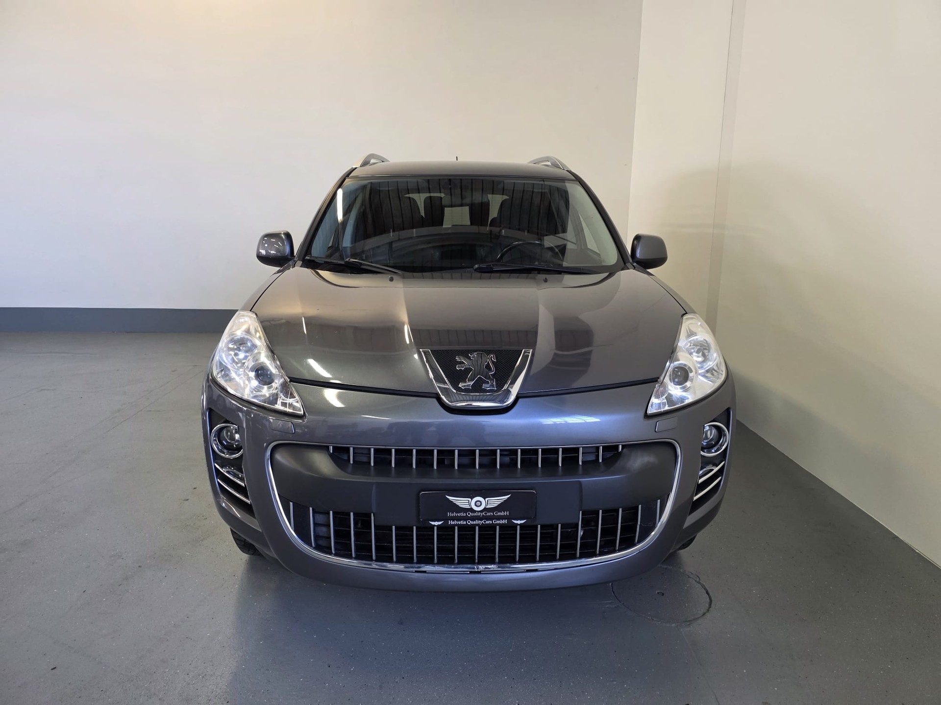 PEUGEOT 4007 2.2 HDi Dynamic-image-5