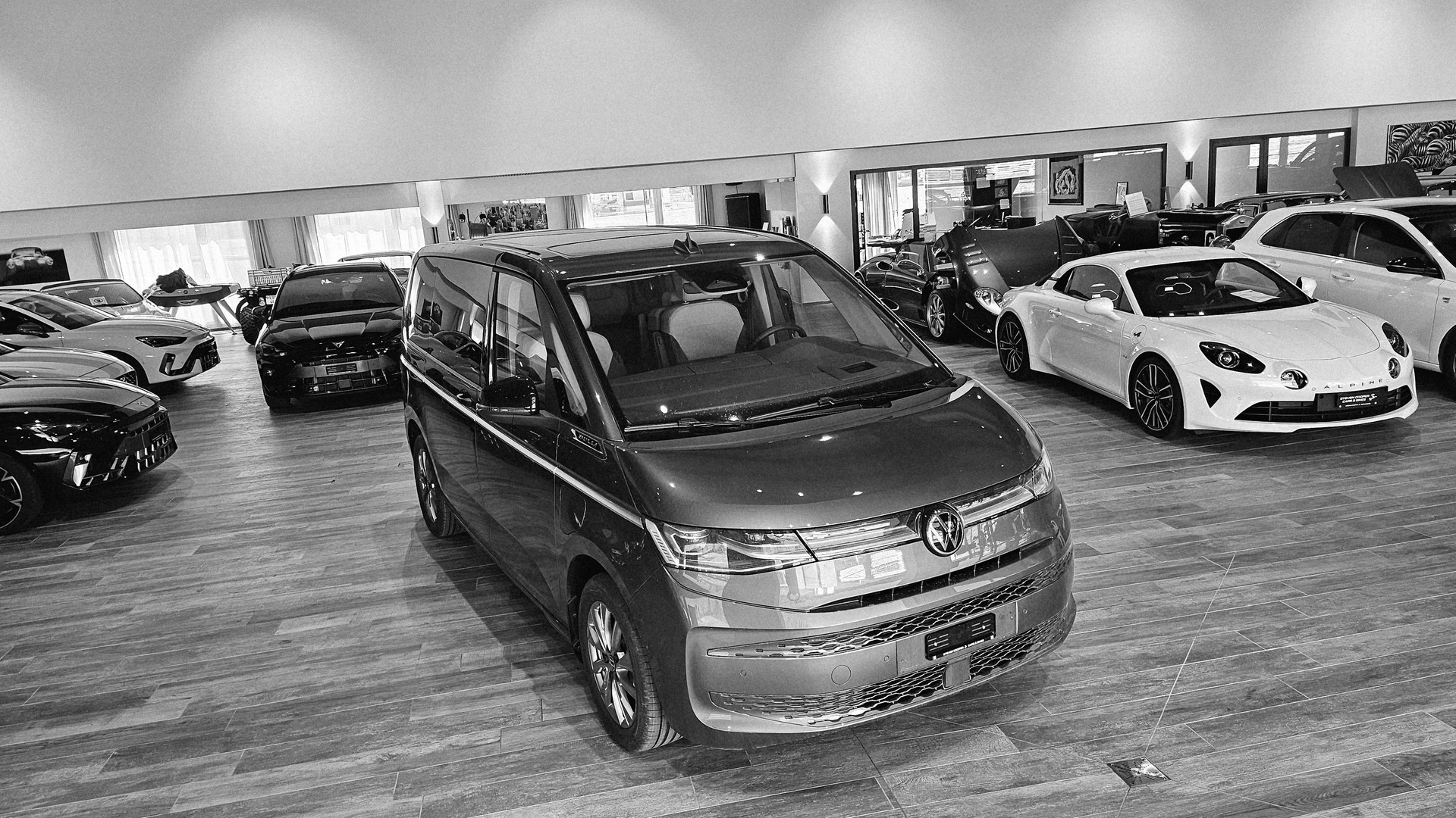 VW Multivan 1.5 eHybrid Style 4Motion DSG-image-5