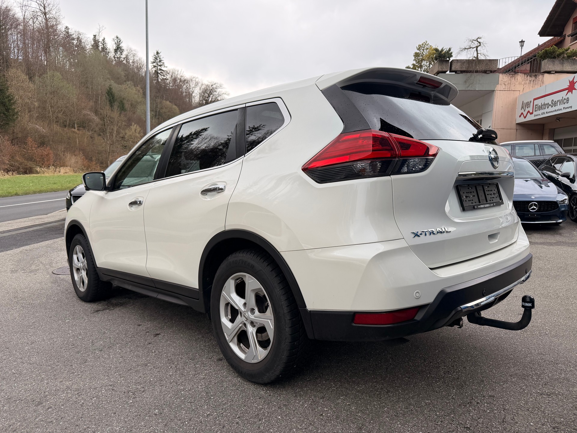 NISSAN X-Trail 2.0 dCi tekna Xtronic CVT ALL-MODE 4x4-image-4