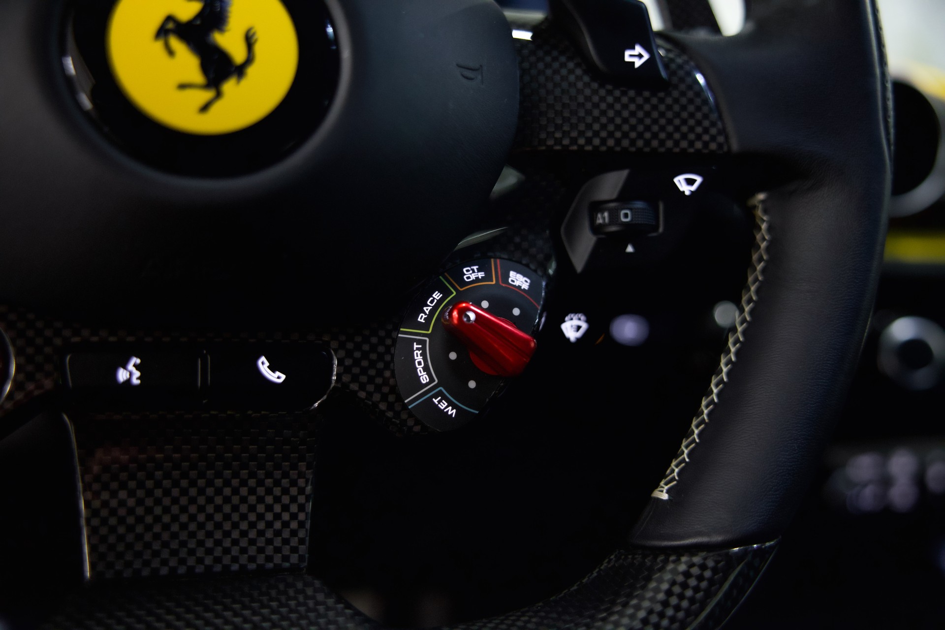 FERRARI 812 Superfast-image-23