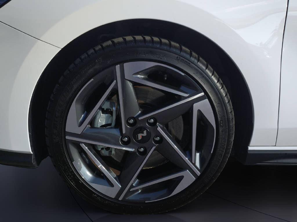 HYUNDAI i30 Wagon 1.5 T-GDi N-Line-image-8