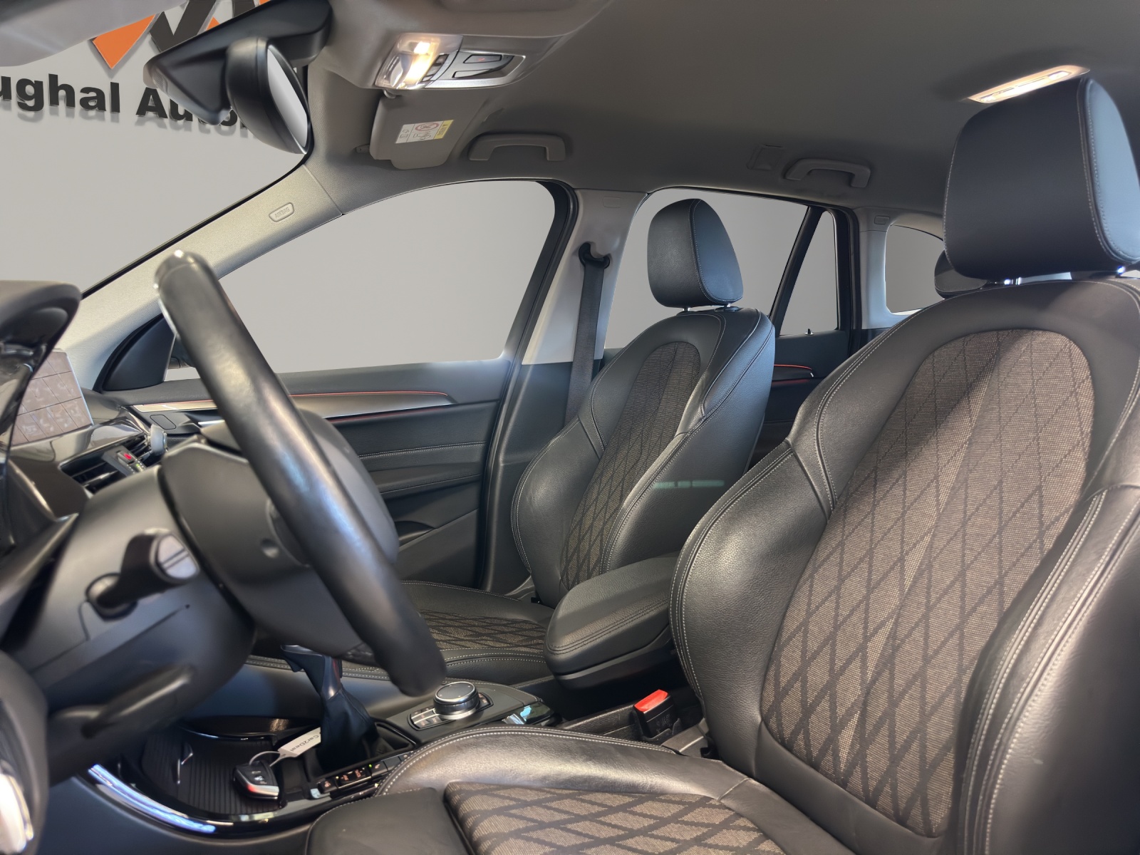 BMW X1 xDrive 18d Steptronic-image-7