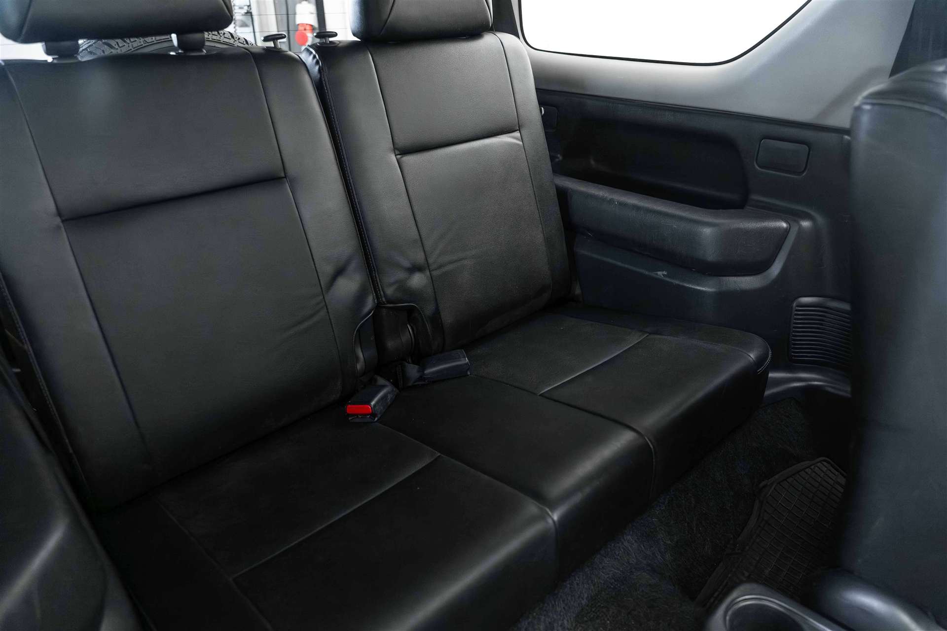SUZUKI JIMNY 1.3 JLX MT BARRY Edition-image-14