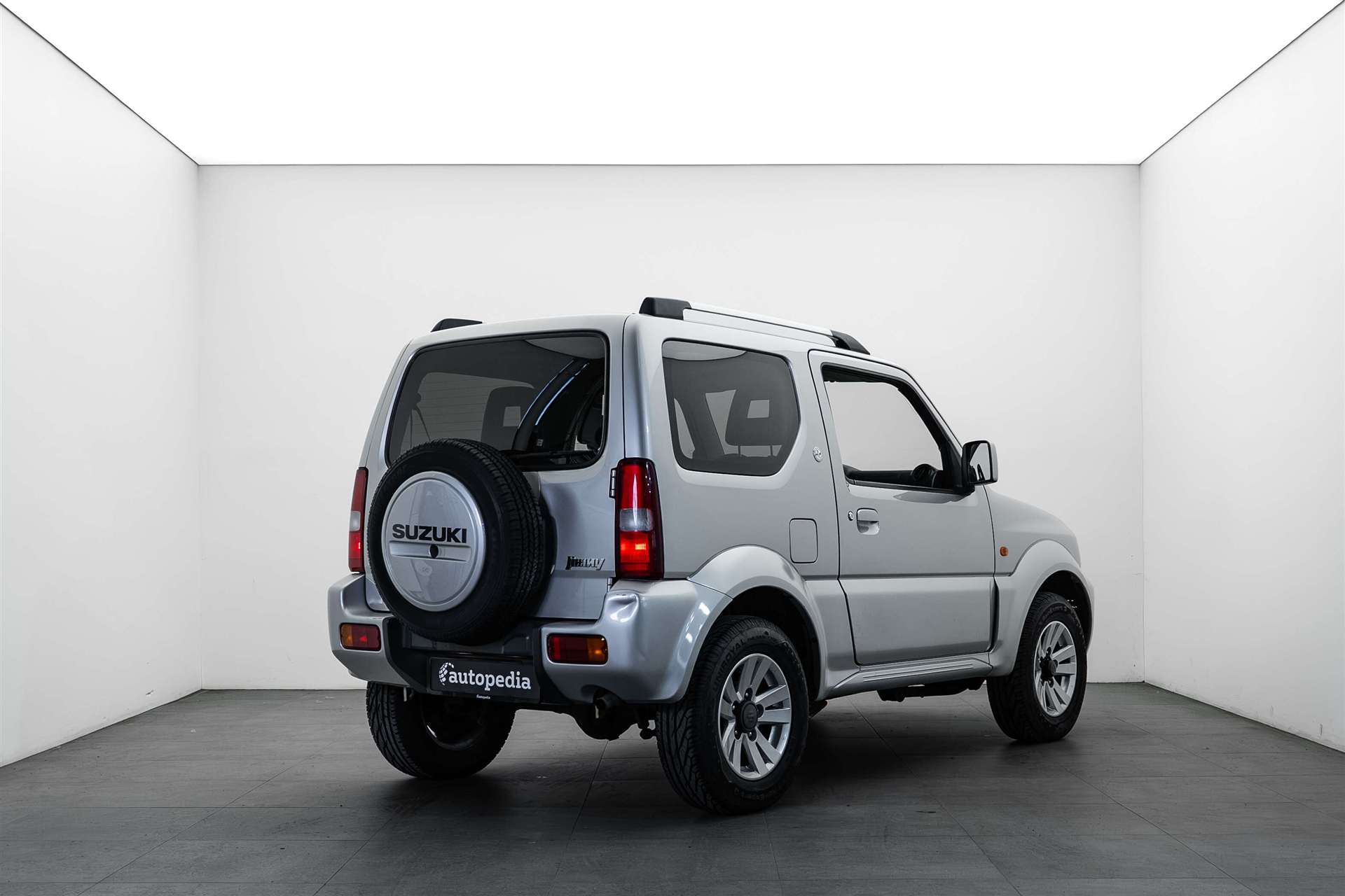 SUZUKI JIMNY 1.3 JLX MT BARRY Edition-showroom-element-2