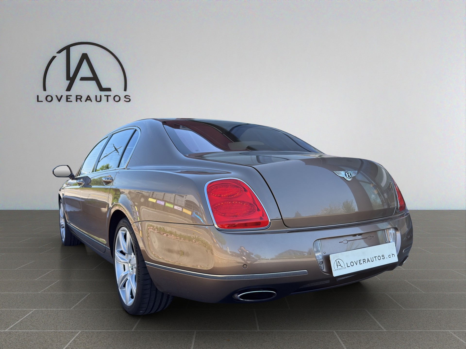 BENTLEY FLYING SPUR-image-4