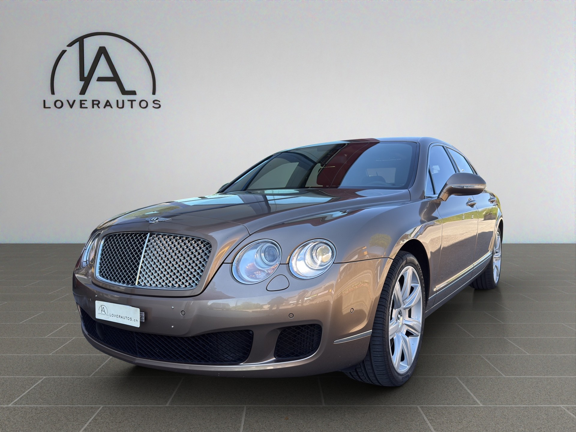 BENTLEY FLYING SPUR-image-6