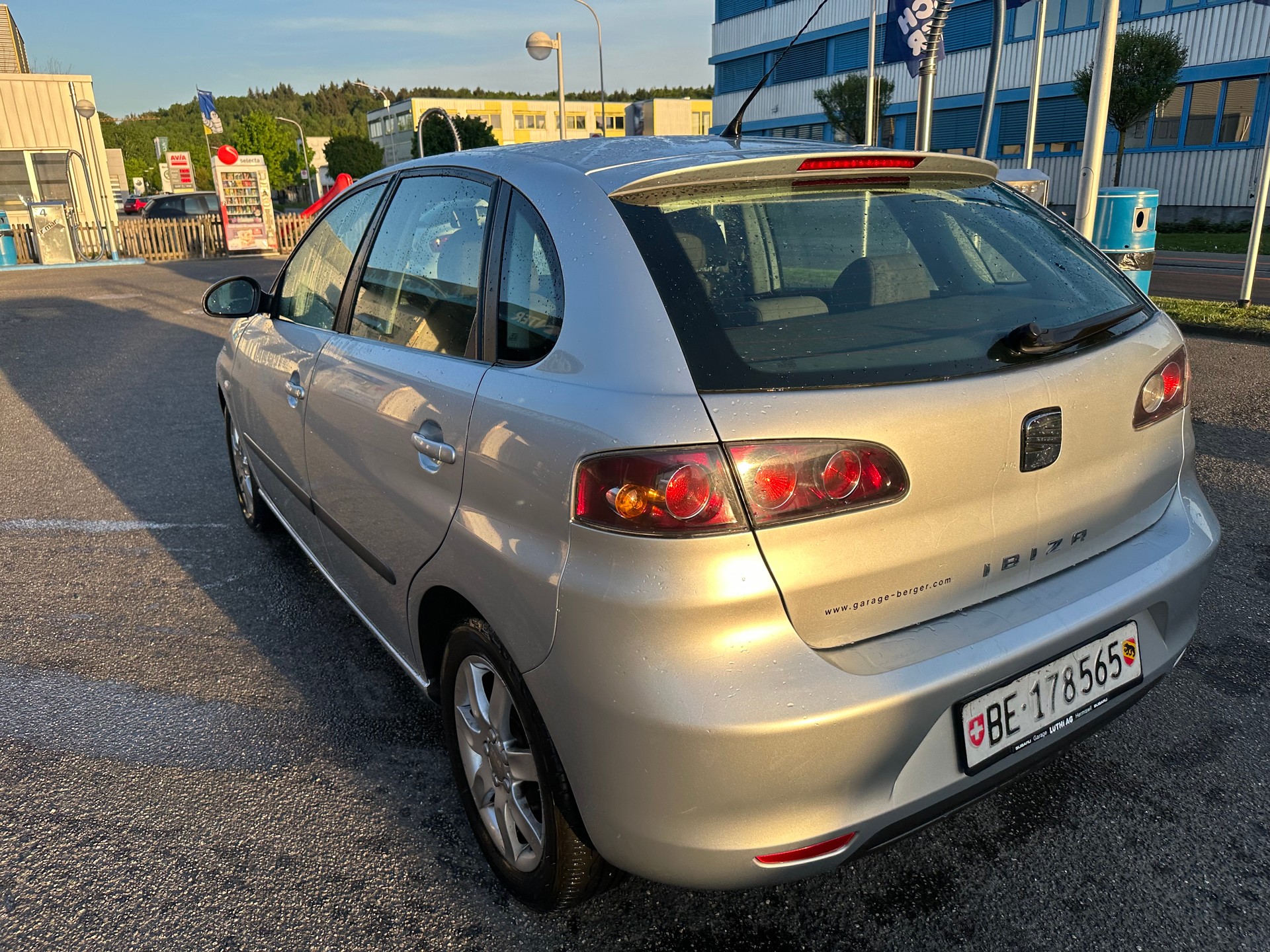SEAT Ibiza 1.4 16V Shake-image-3
