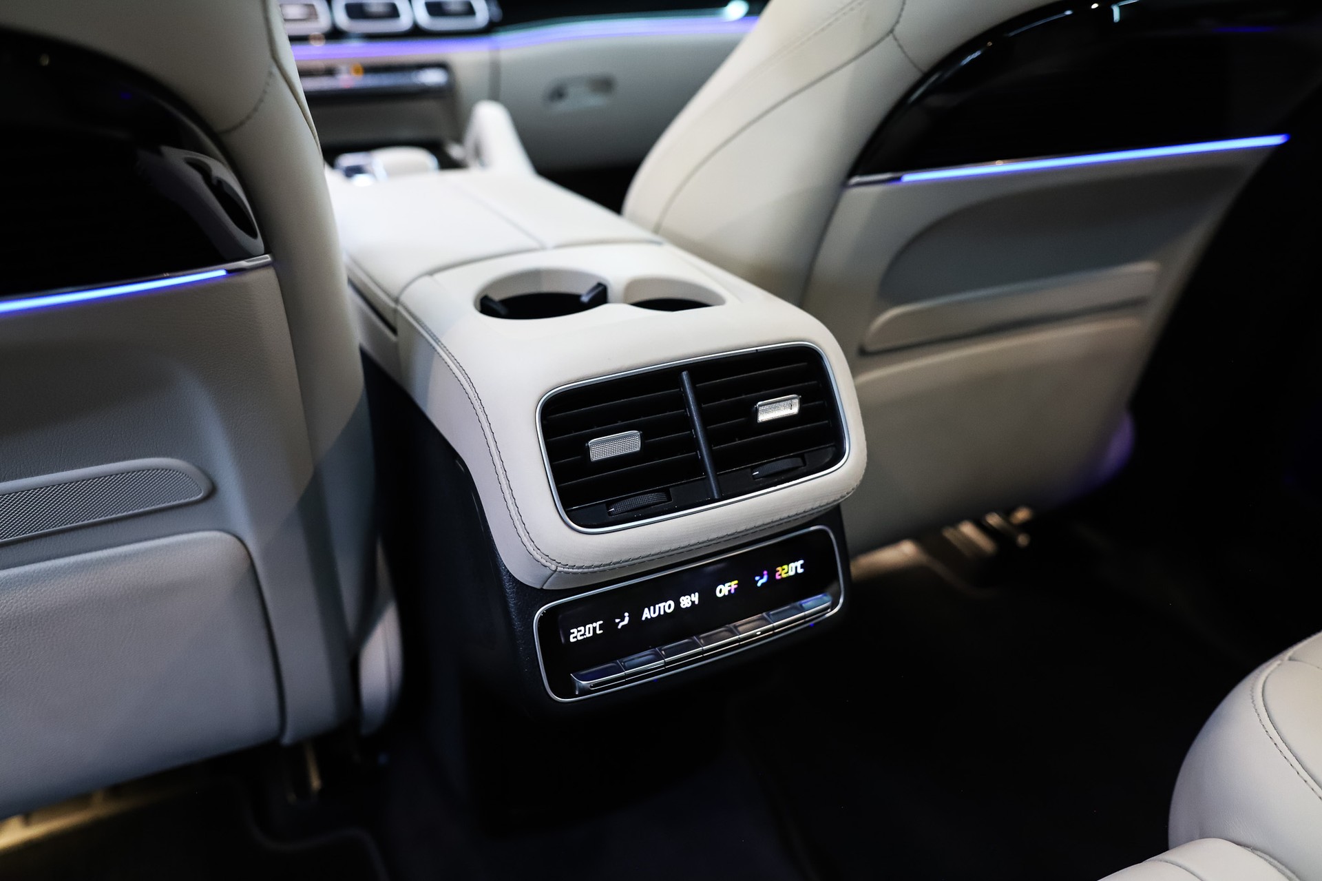 MERCEDES-BENZ GLE 63 S AMG 4Matic+ 9G-Speedshift *FACELIFT*-image-29