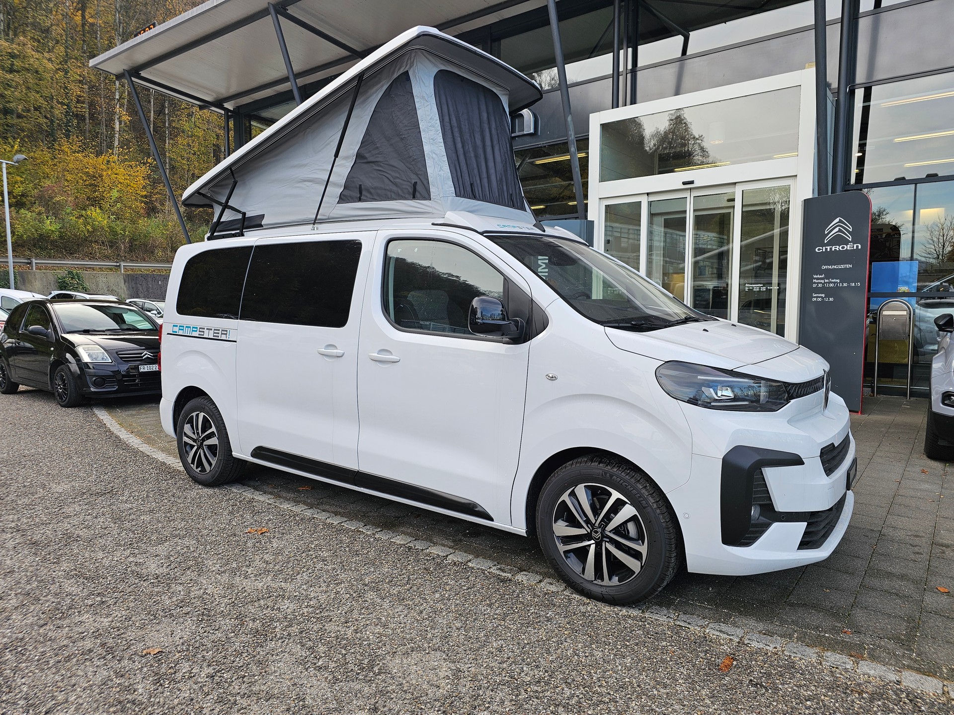 PÖSSL Campster 2.0 Blue HDI 180 EAT8