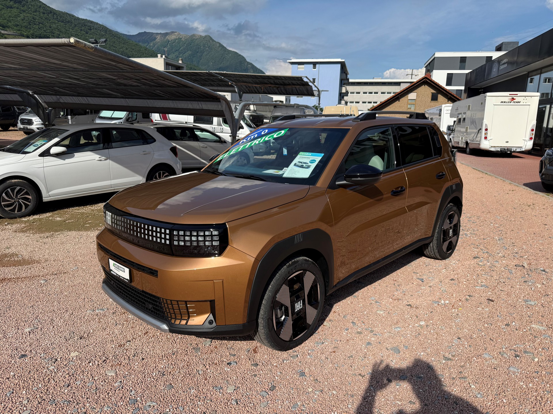 FIAT Grande Panda Elektro La Prima-image-1
